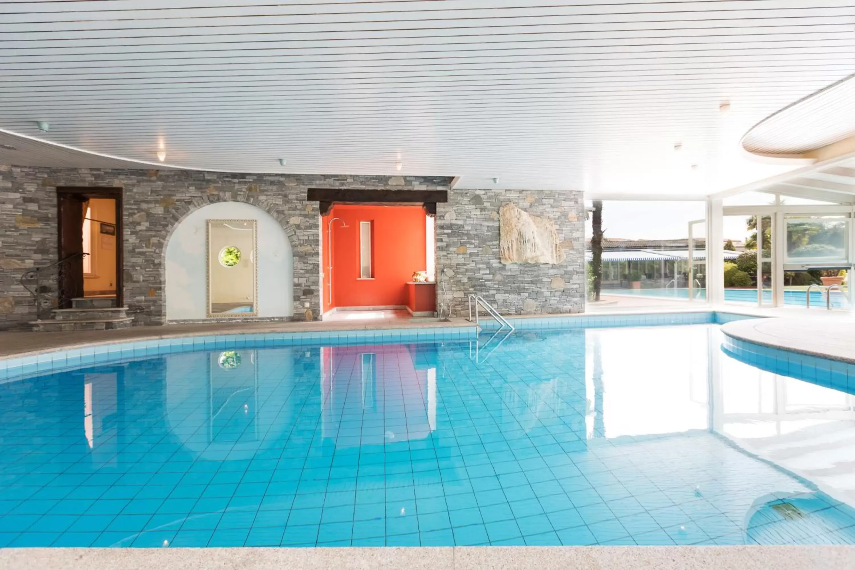 Swimming Pool in Parkhotel Delta, Wellbeing Resort