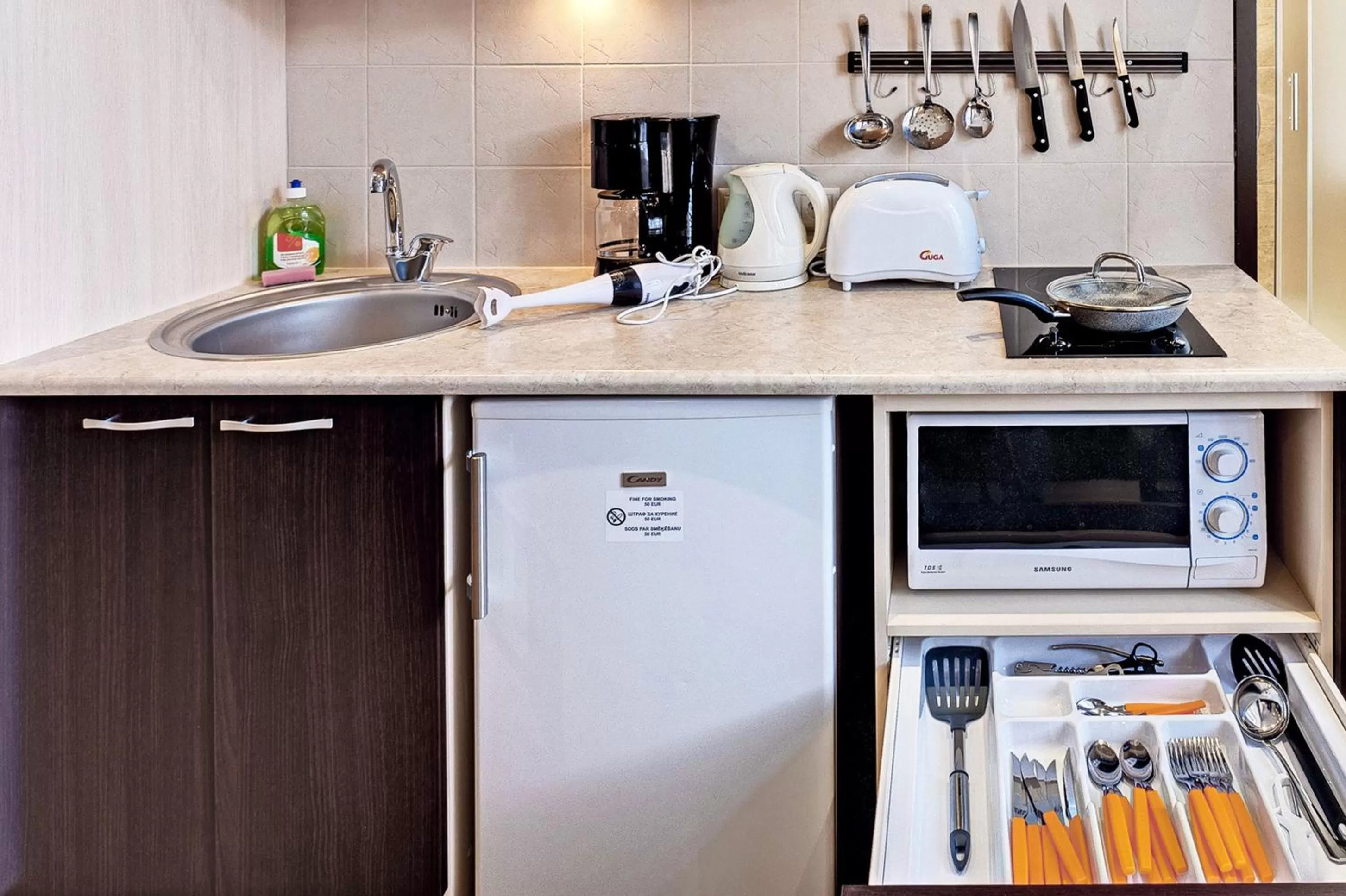 Coffee/tea facilities in RIGAAPARTMENT SONADA Family Aparthotel - Private Parking