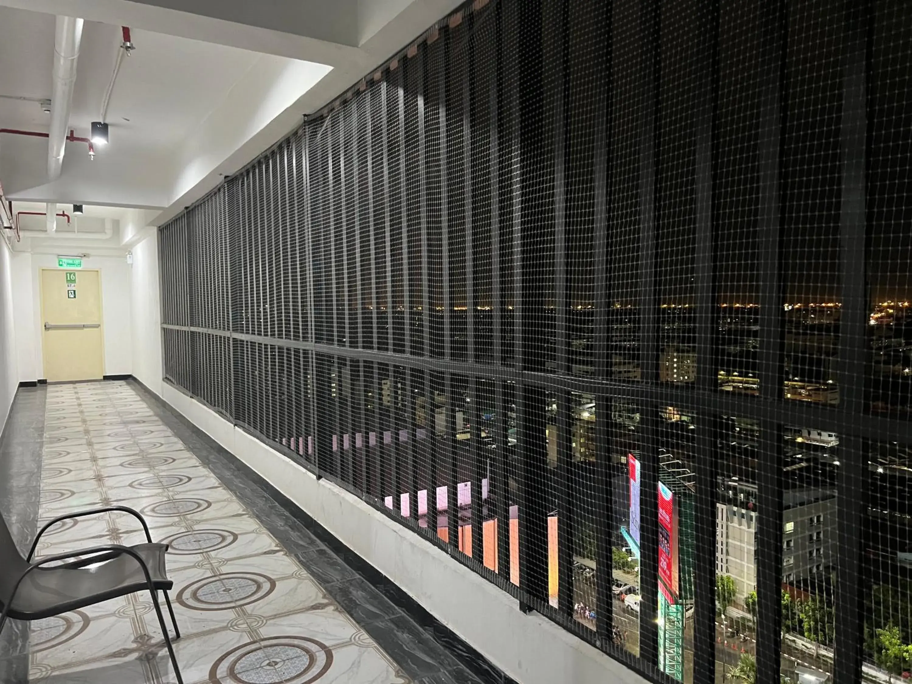 Balcony/Terrace in Mall Suites Hotel