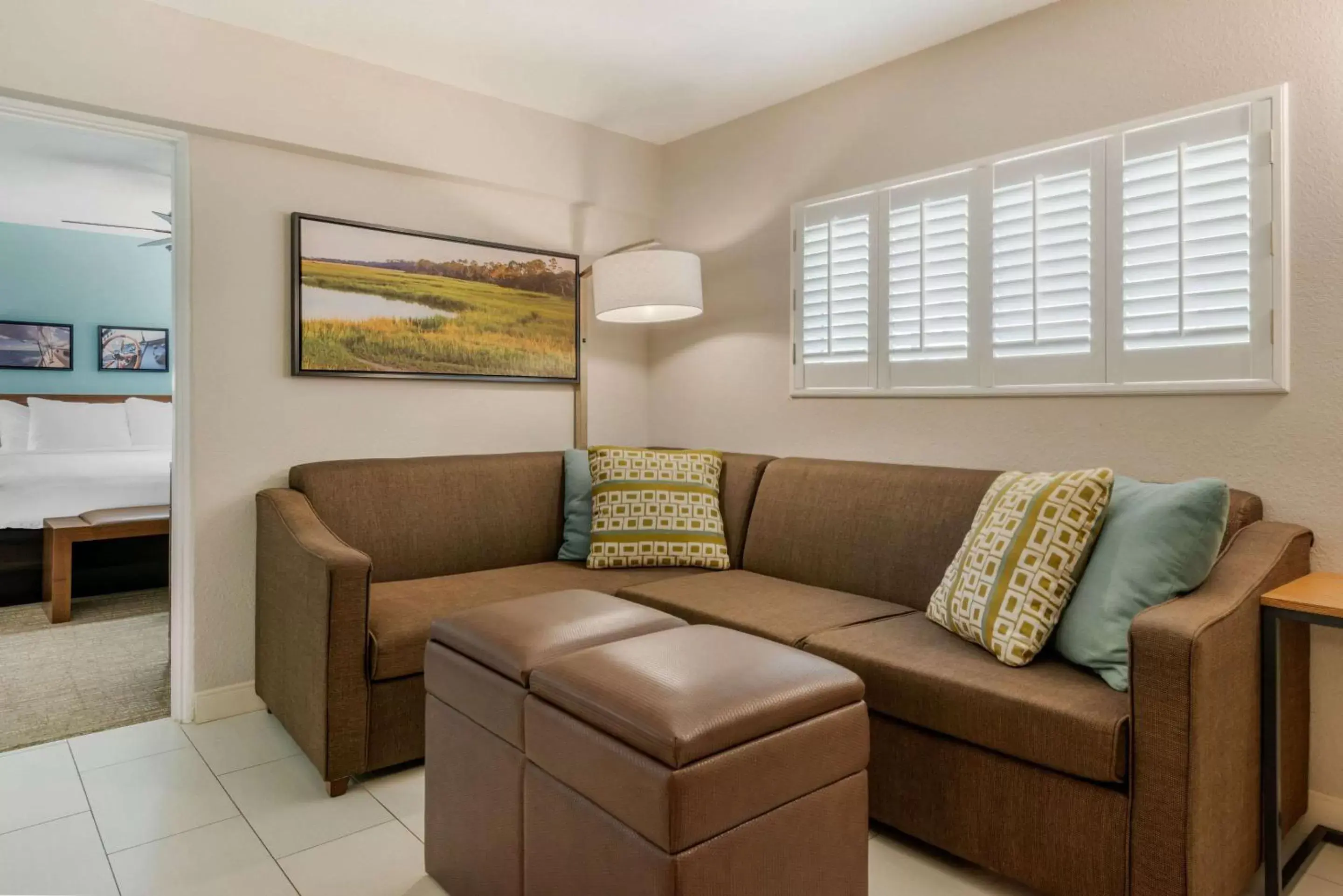 Photo of the whole room, Seating Area in Seafarer Inn & Suites, Ascend Hotel Collection