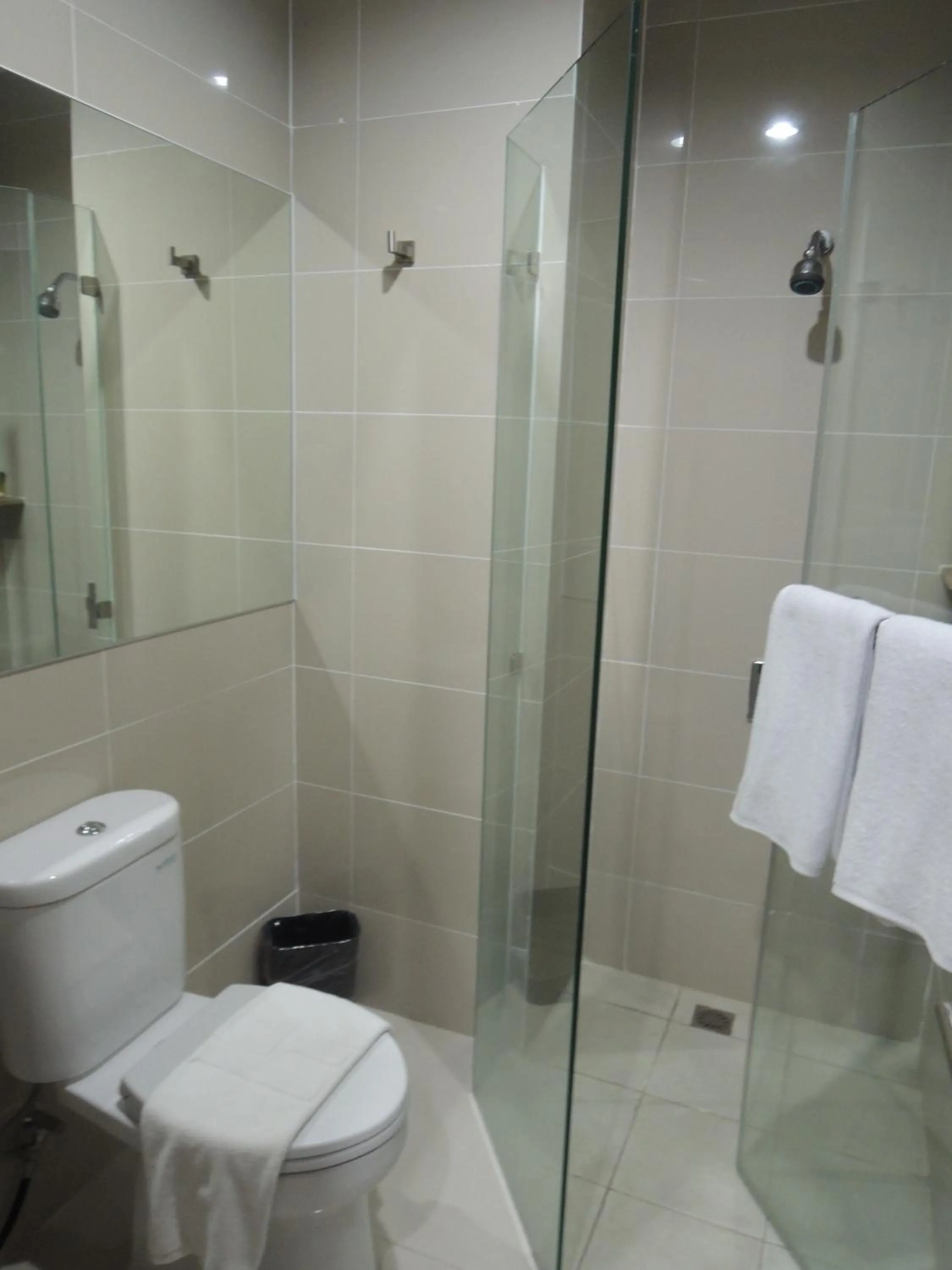 Bathroom in Harlys Residence