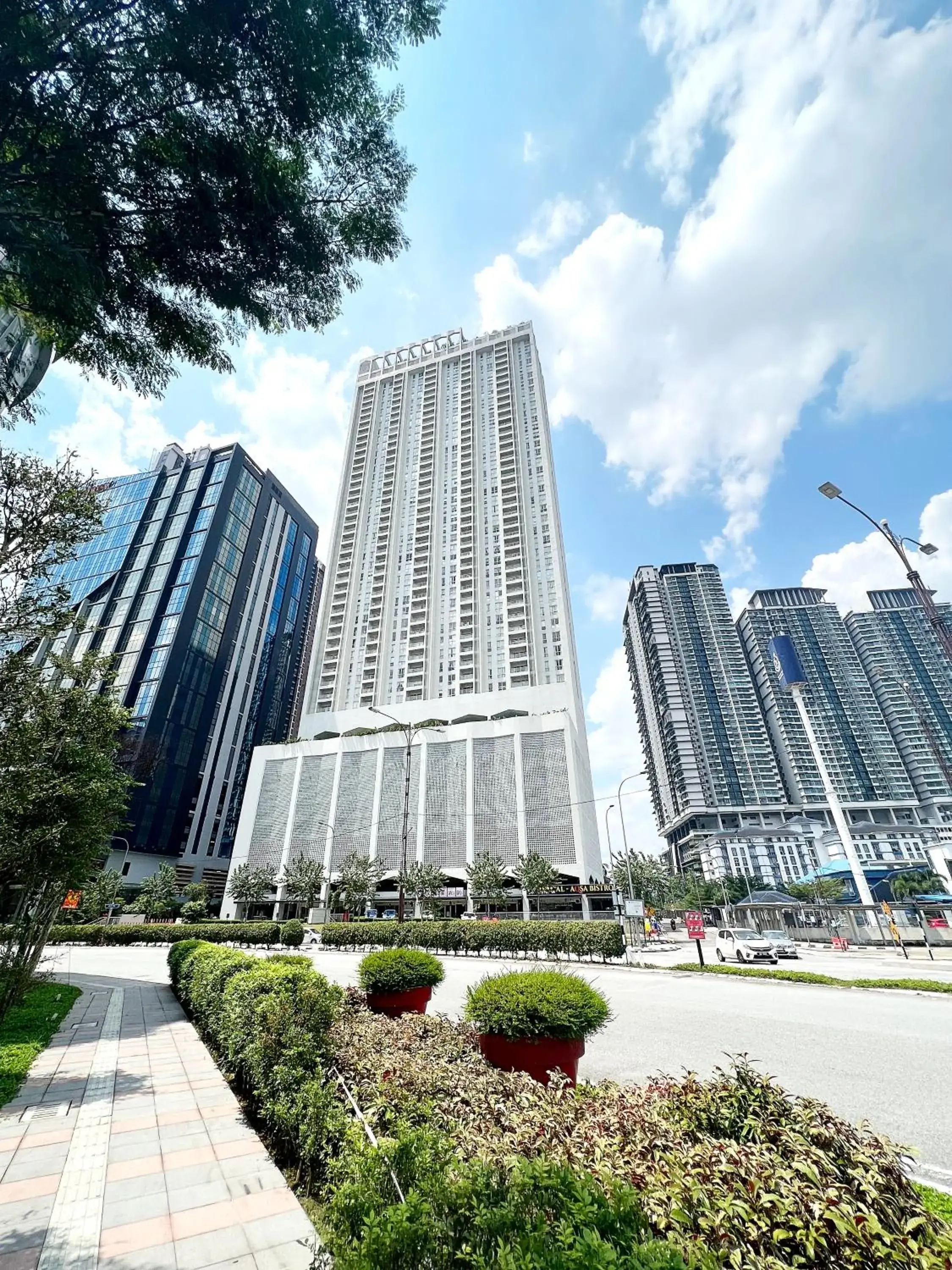 Property Building in Infini Suites@ UNA Residences, Sunway Velocity KL