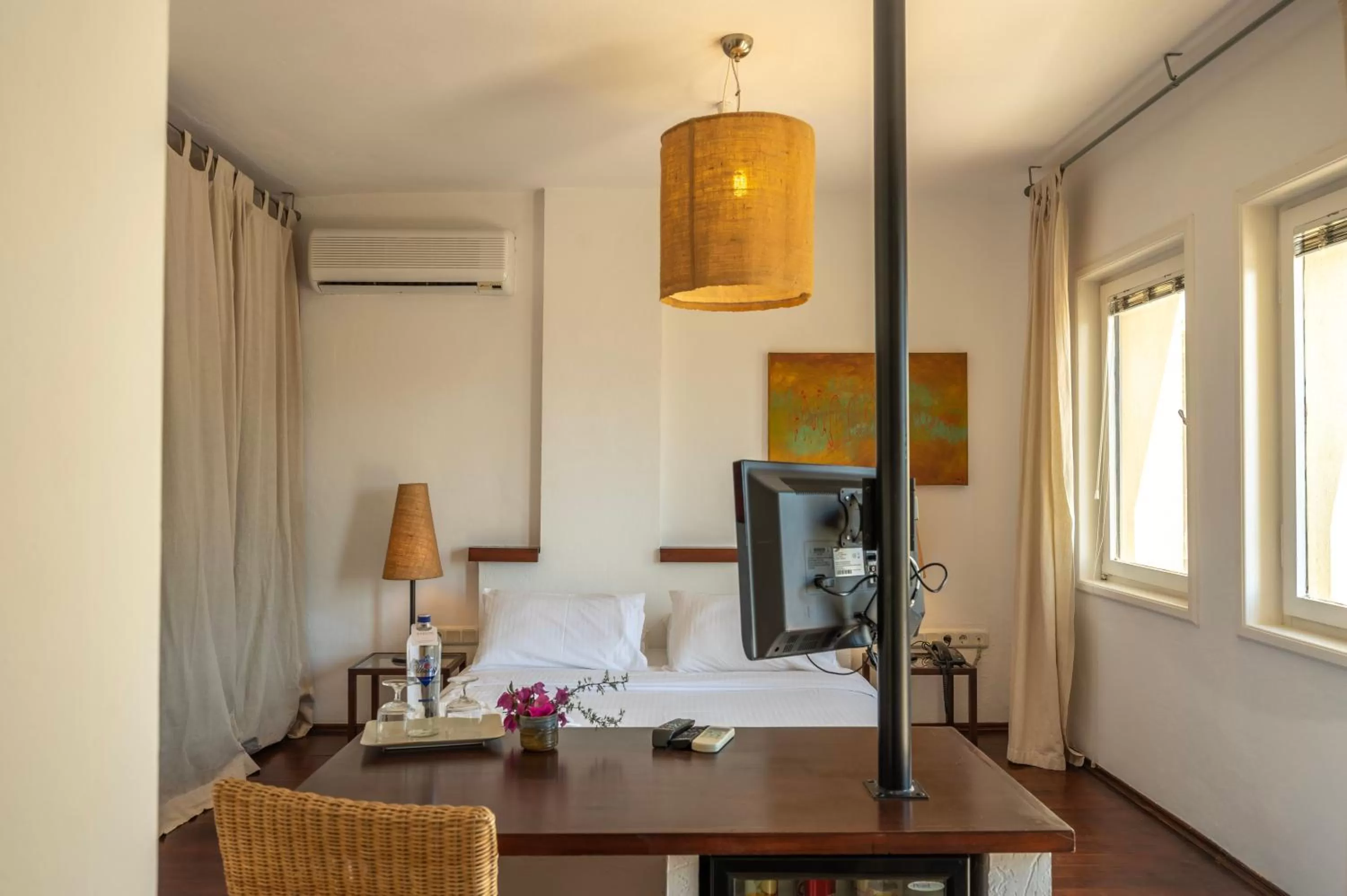 Bed in 4reasons hotel + bistro | 12+