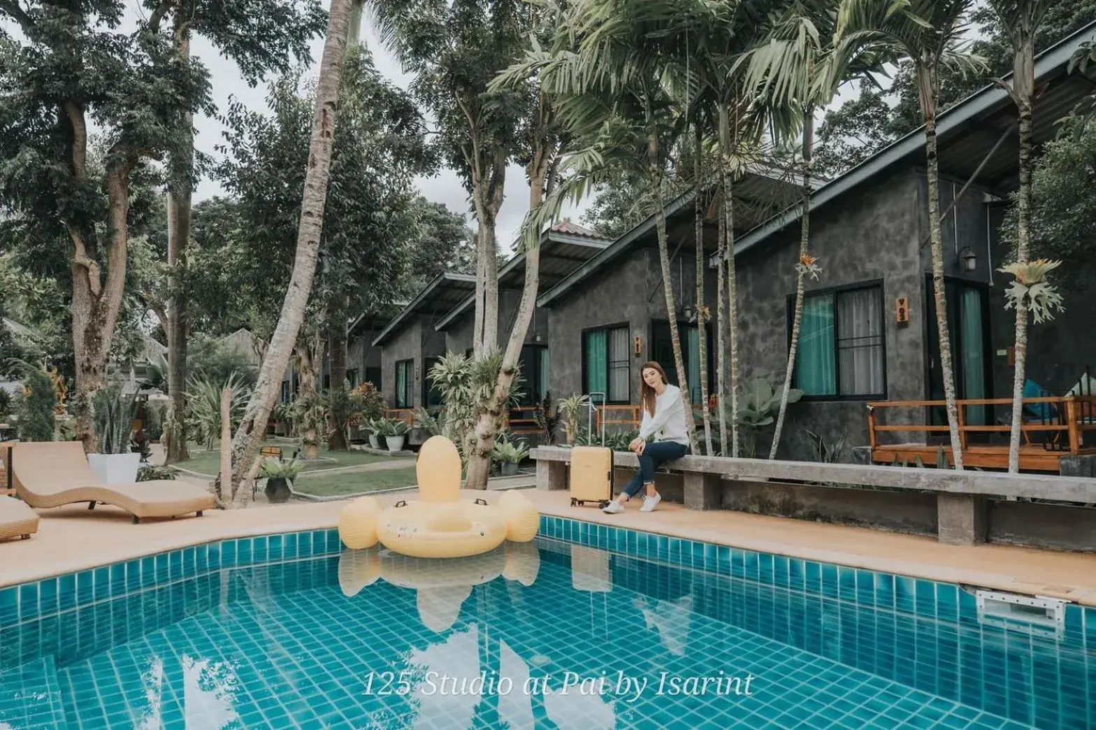 Swimming Pool in Family House @ Pai