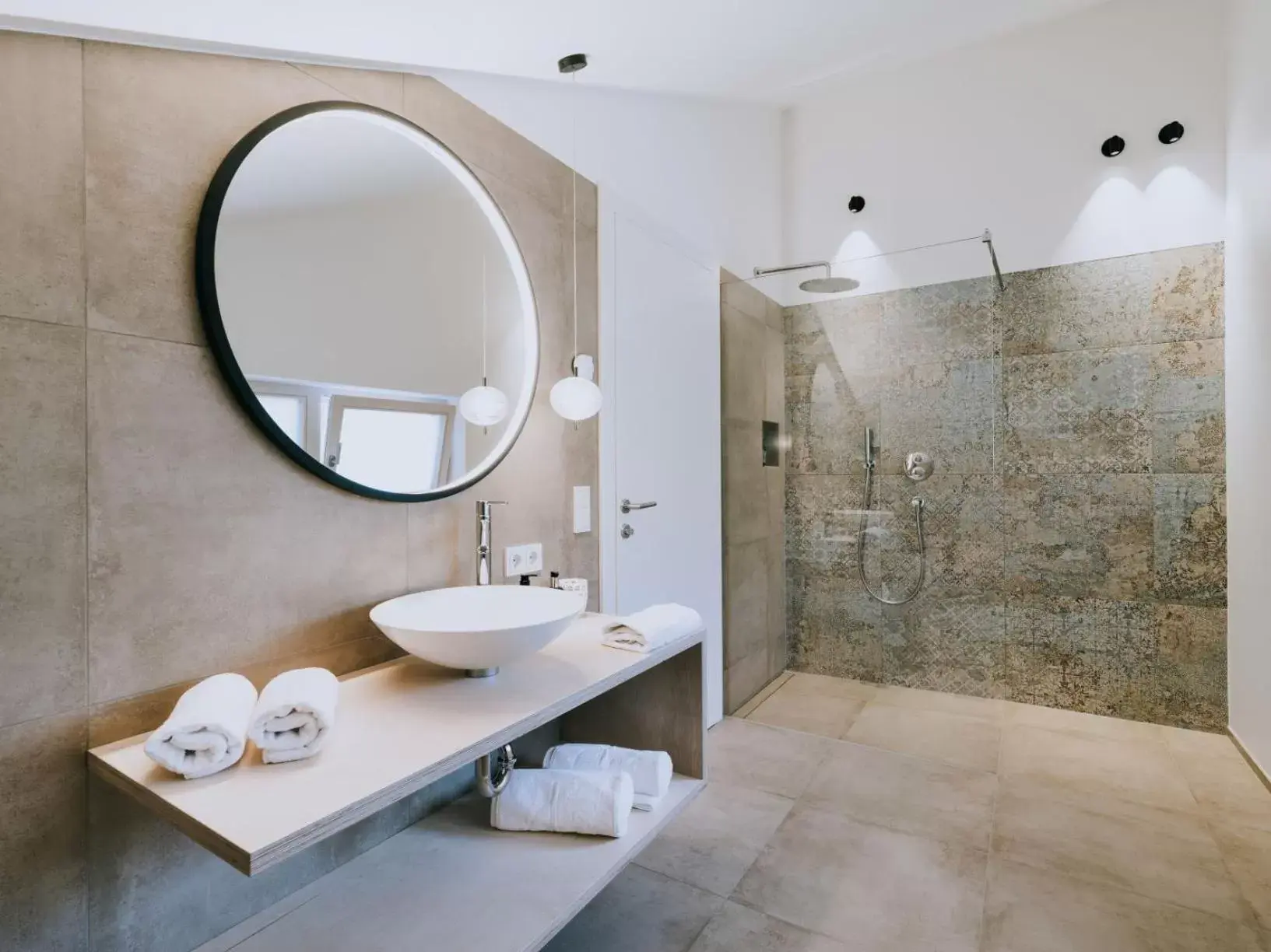 Shower, Bathroom in Gourmet - Boutique Hotel Tanzer