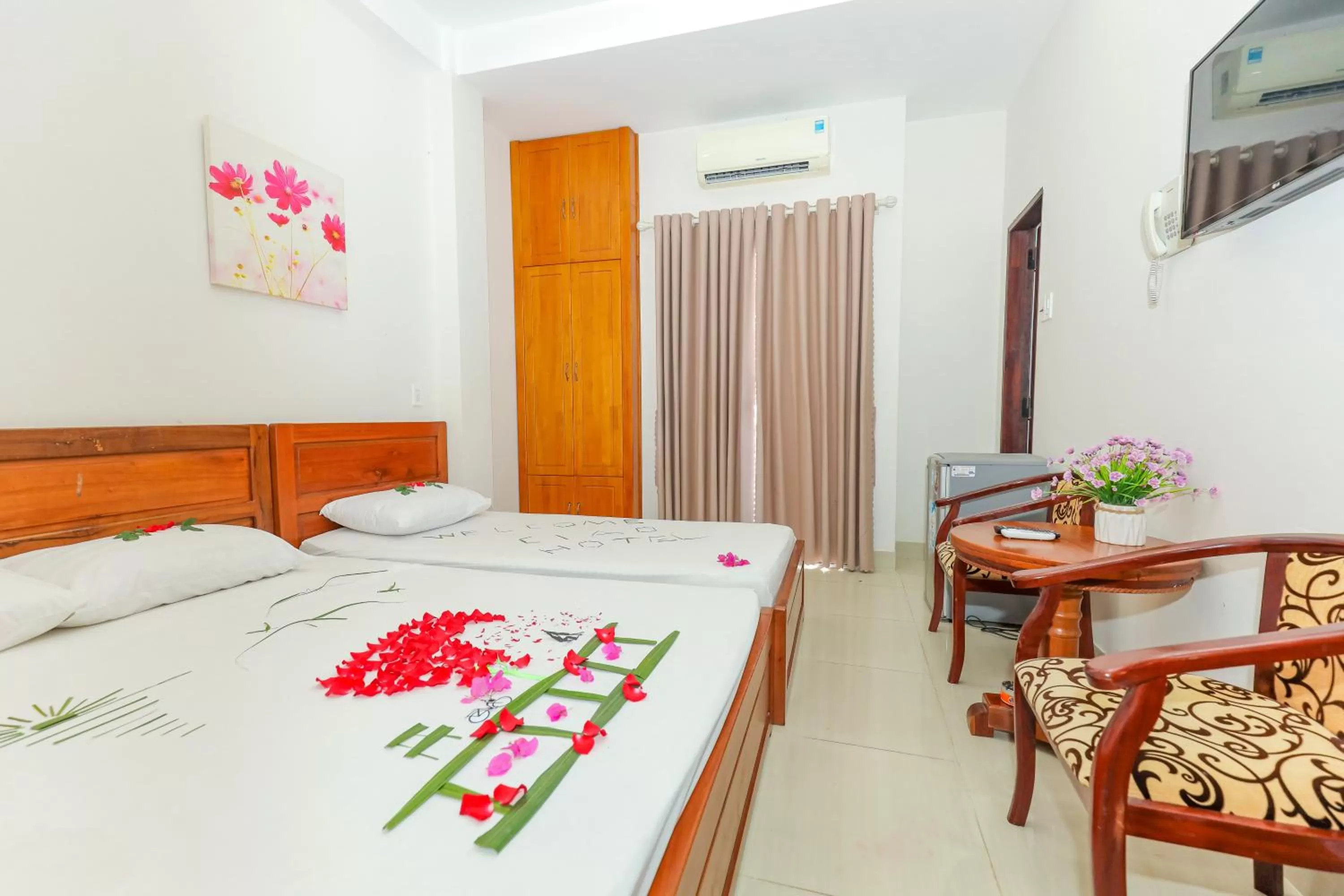 Decorative detail in Ciao Hồng Phúc Hotel