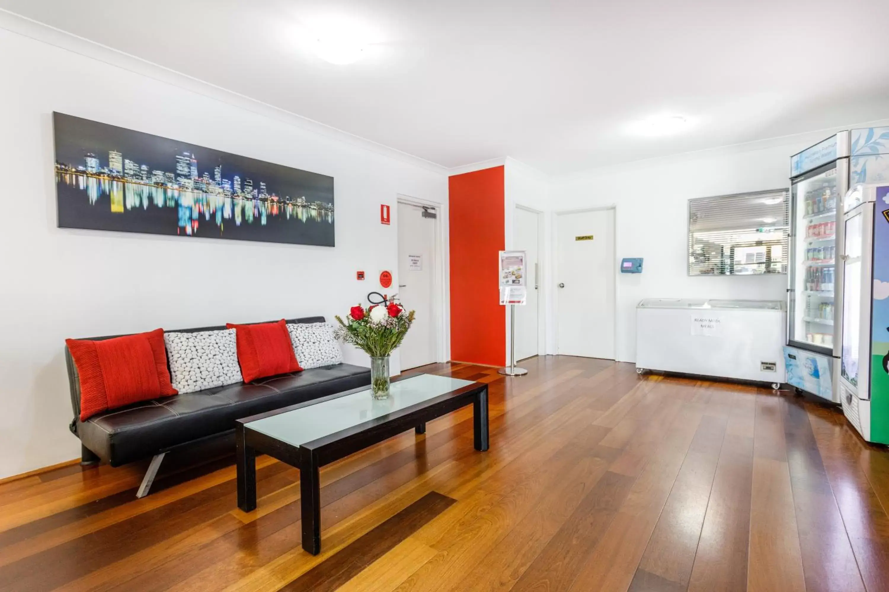 Seating Area in Perth Ascot Central Apartment Hotel