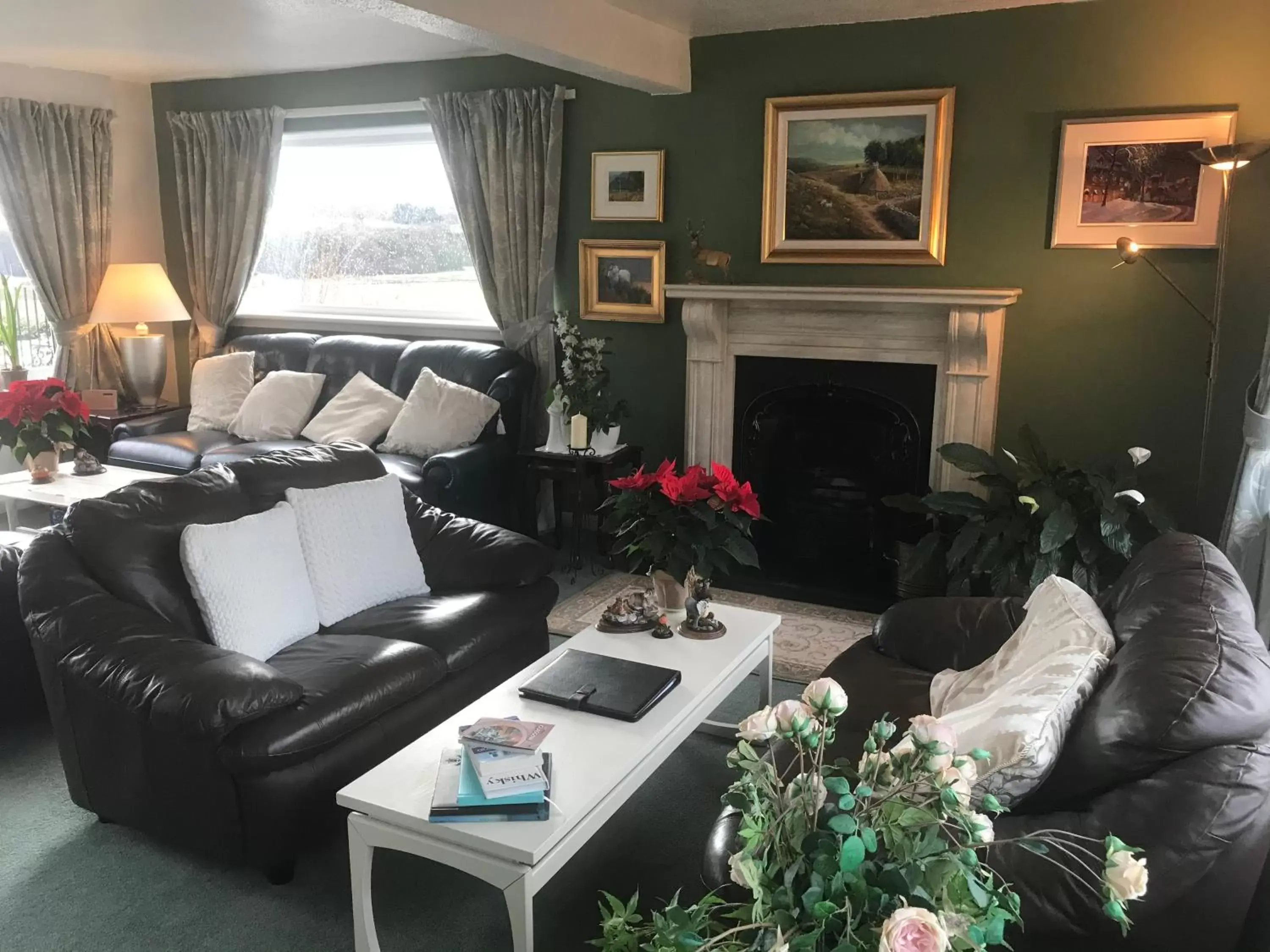 Seating Area in Castlecroft Bed and Breakfast