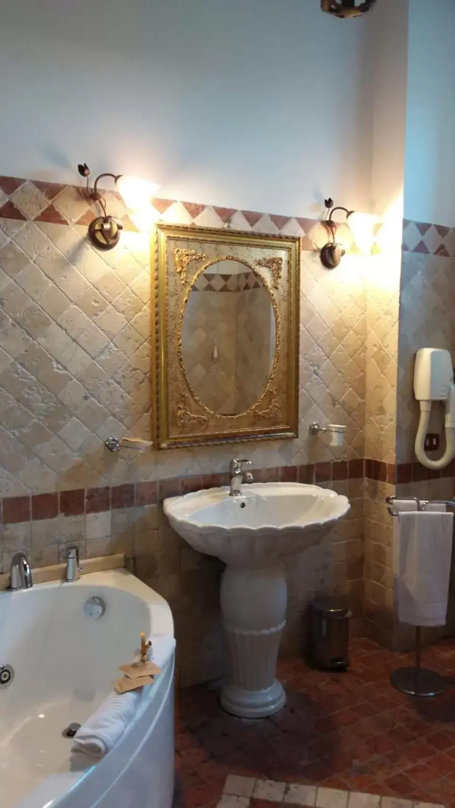 Bathroom in Relais Castrum Boccea