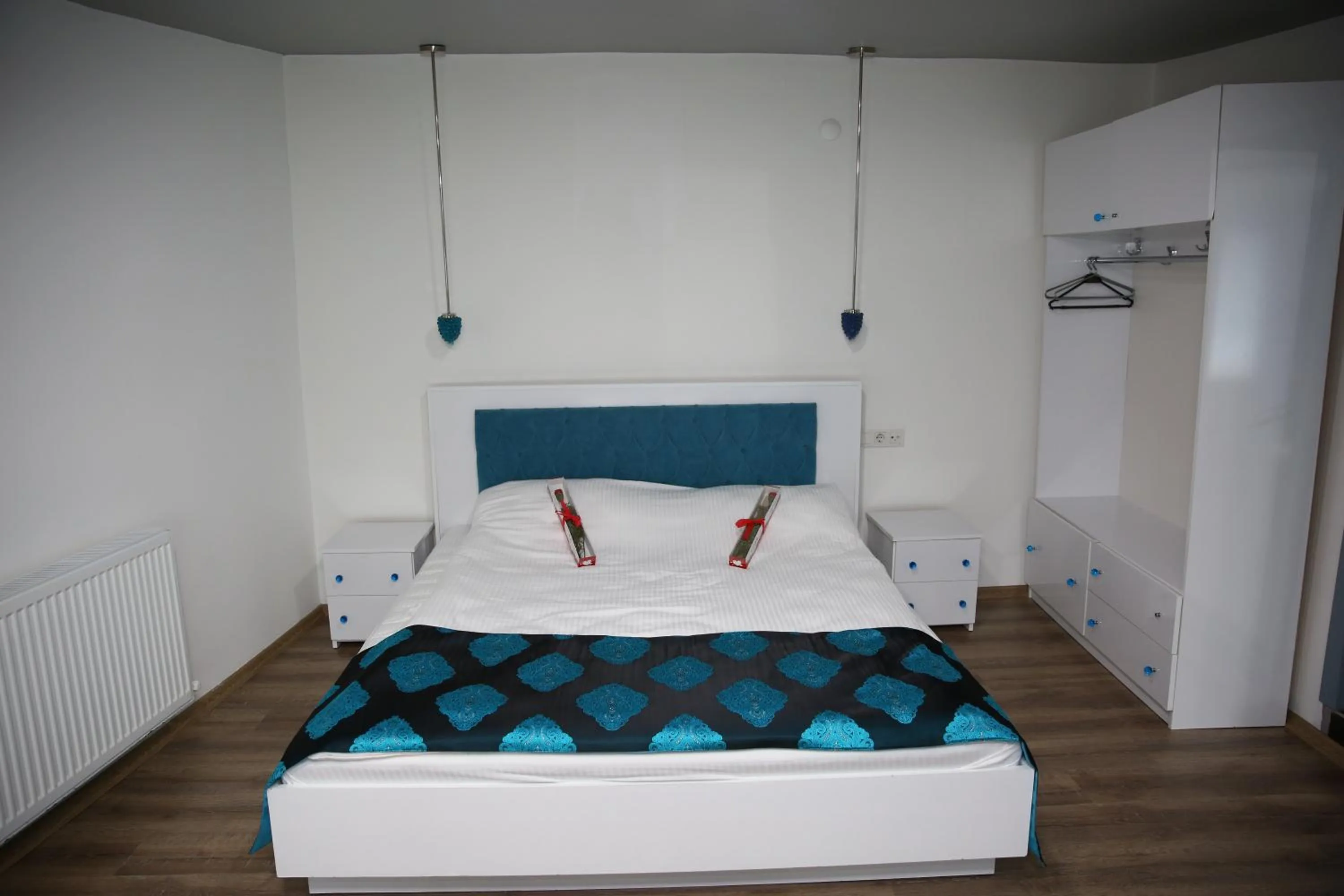 Bedroom in Minel Hotel