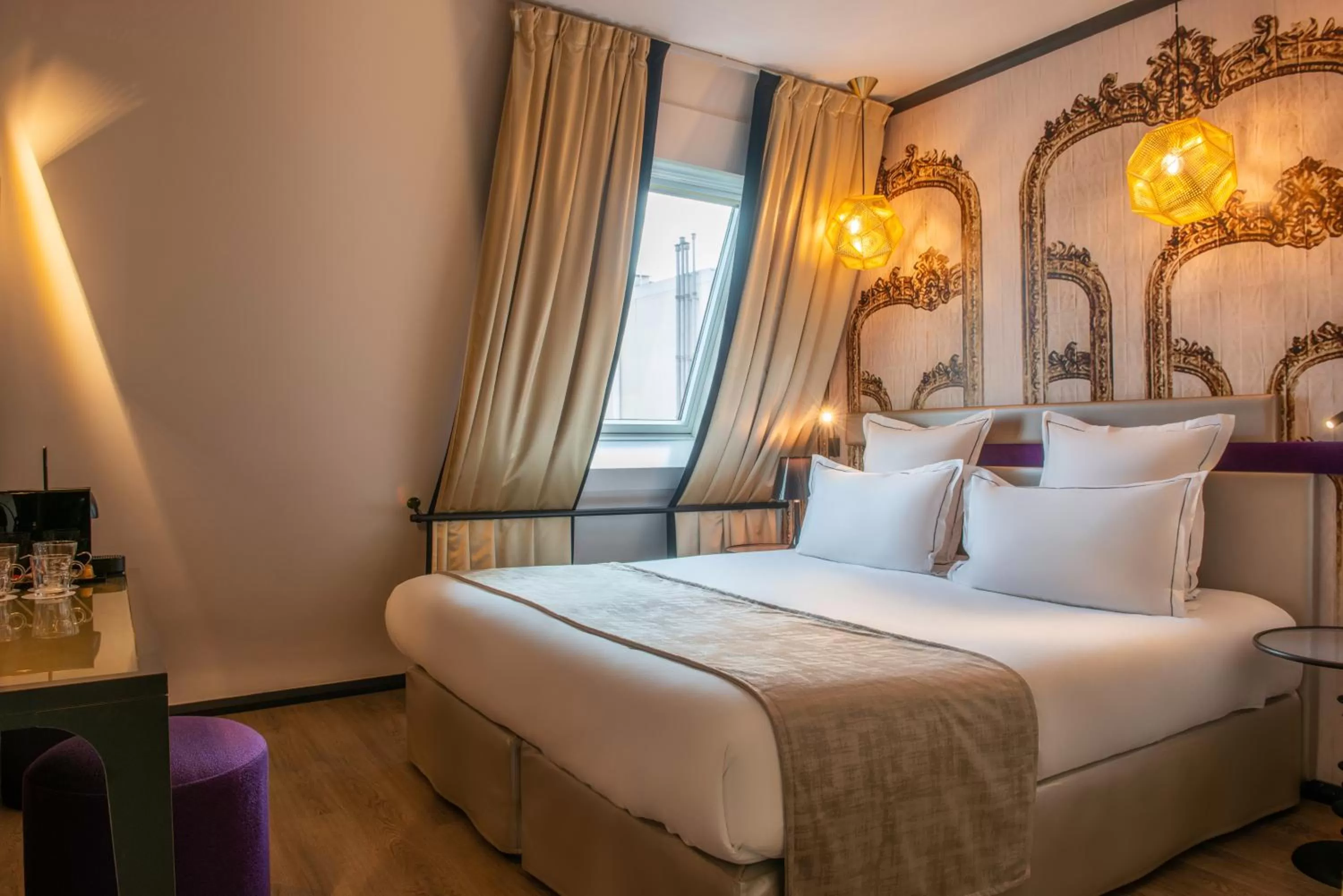 Classic Double Room in Hotel Yllen Eiffel
