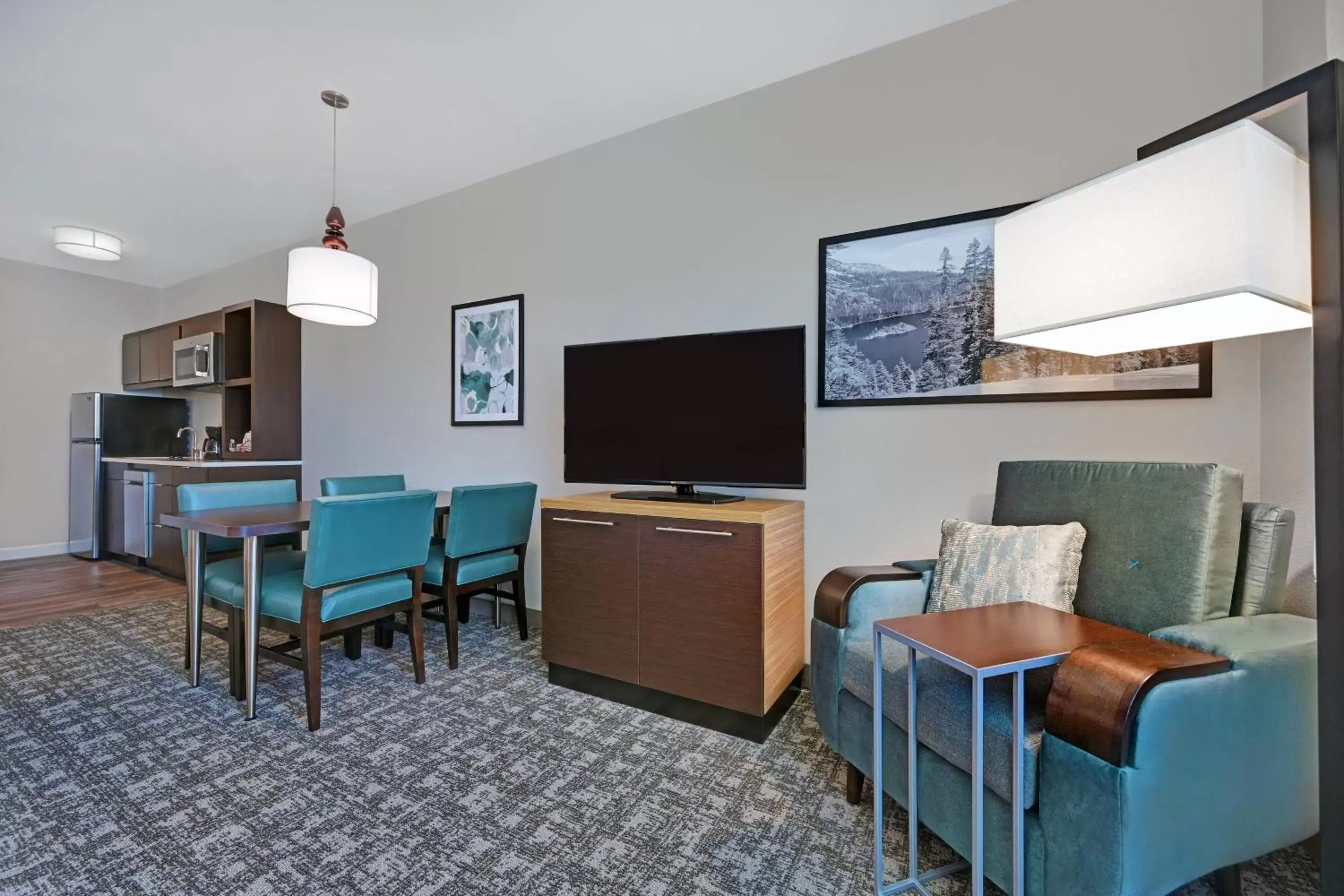 Photo of the whole room, TV/Entertainment Center in TownePlace Suites Sacramento Airport Natomas