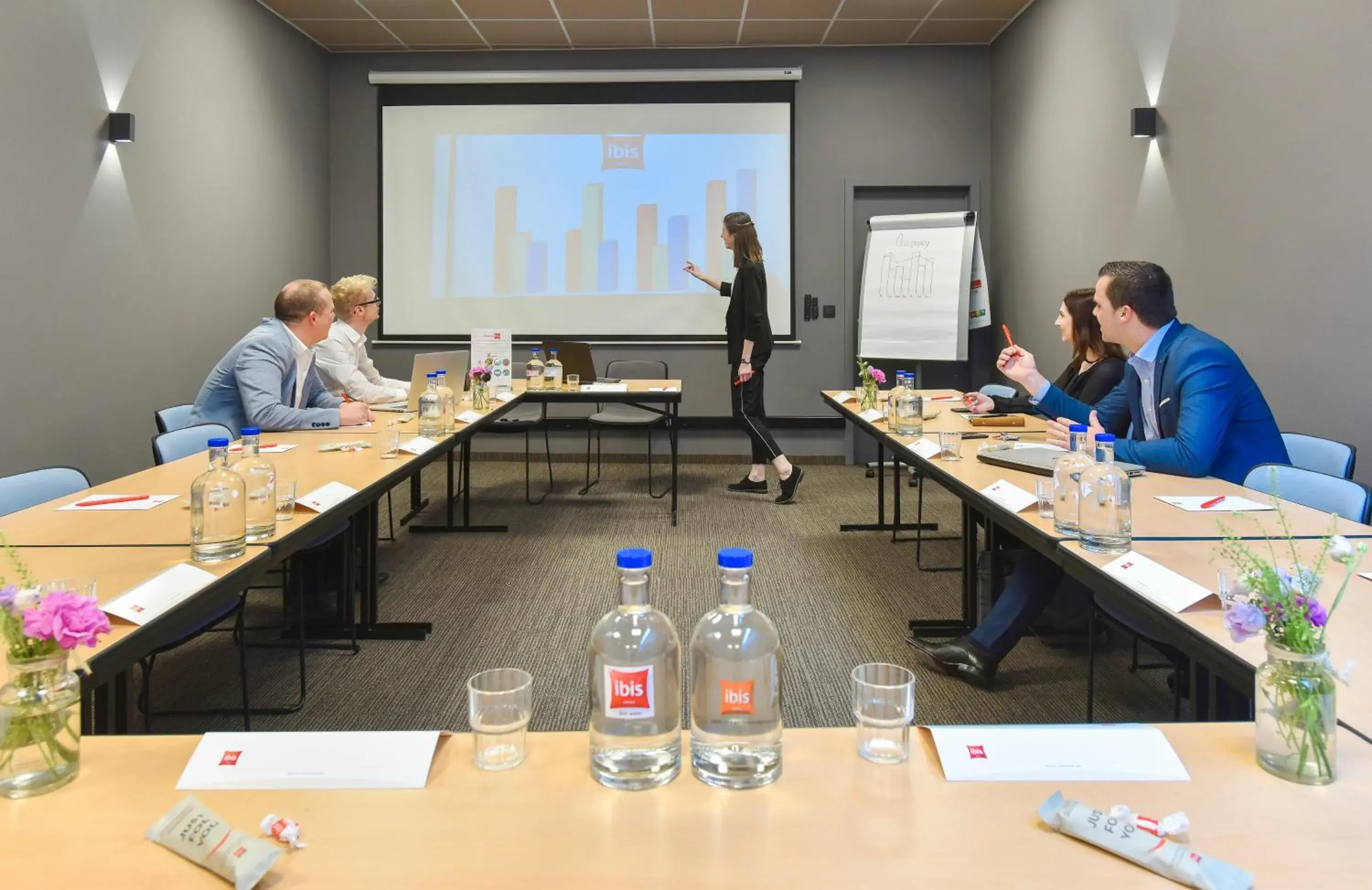 Meeting/conference room in ibis Kortrijk Centrum