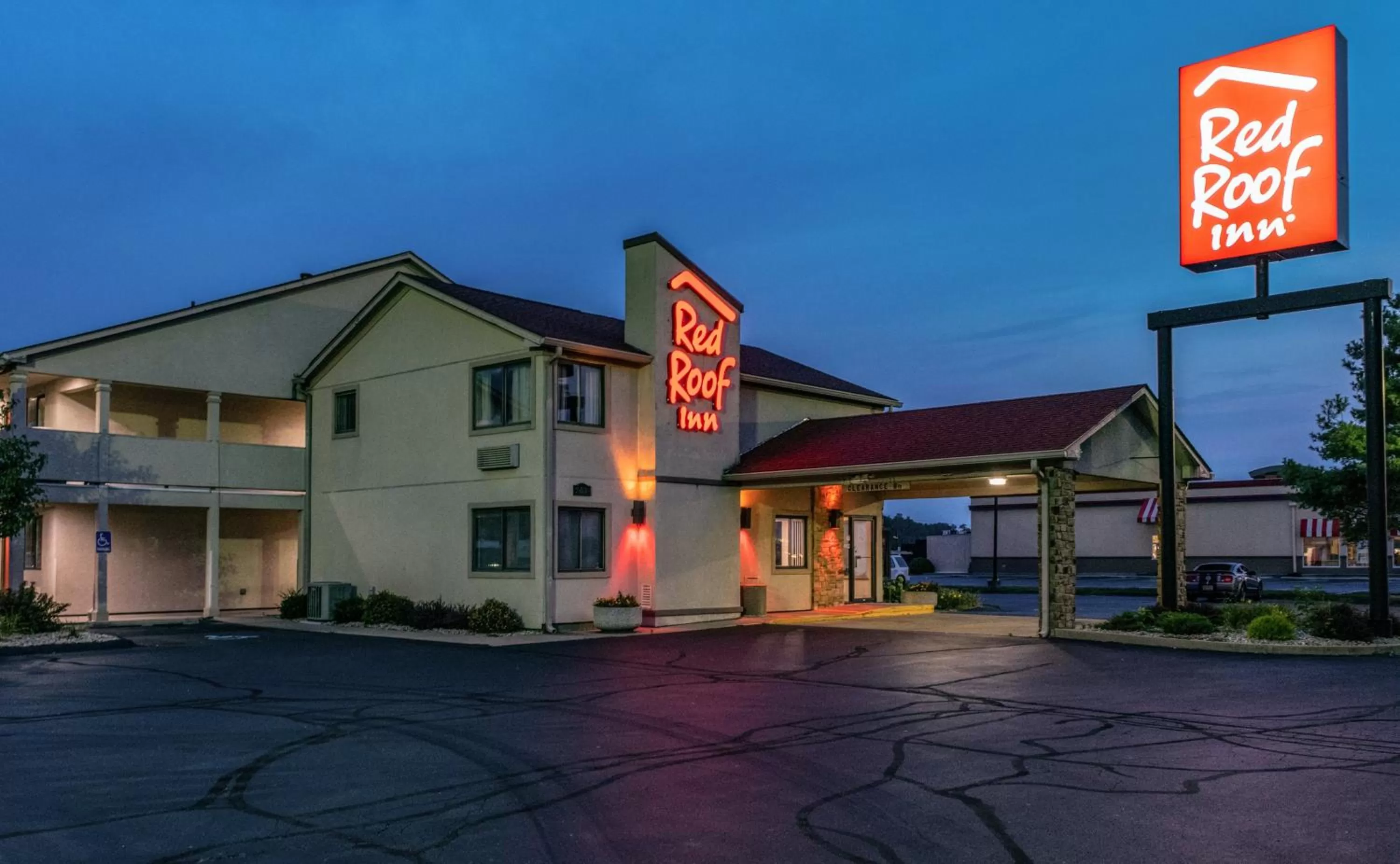 Property building in Red Roof Inn Columbus - Taylorsville