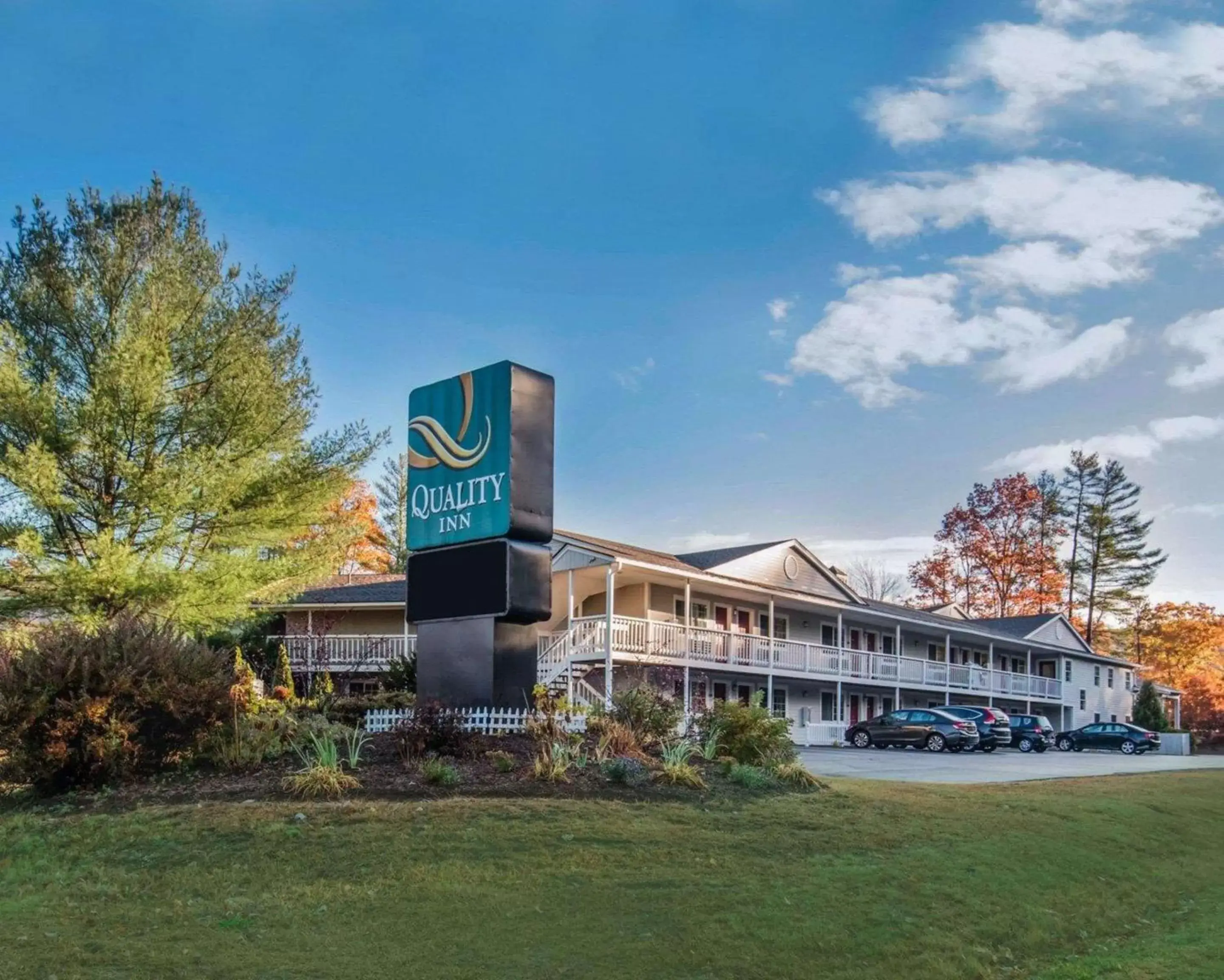 Property building in Align Inn Vermont Property building in Align Inn Vermont