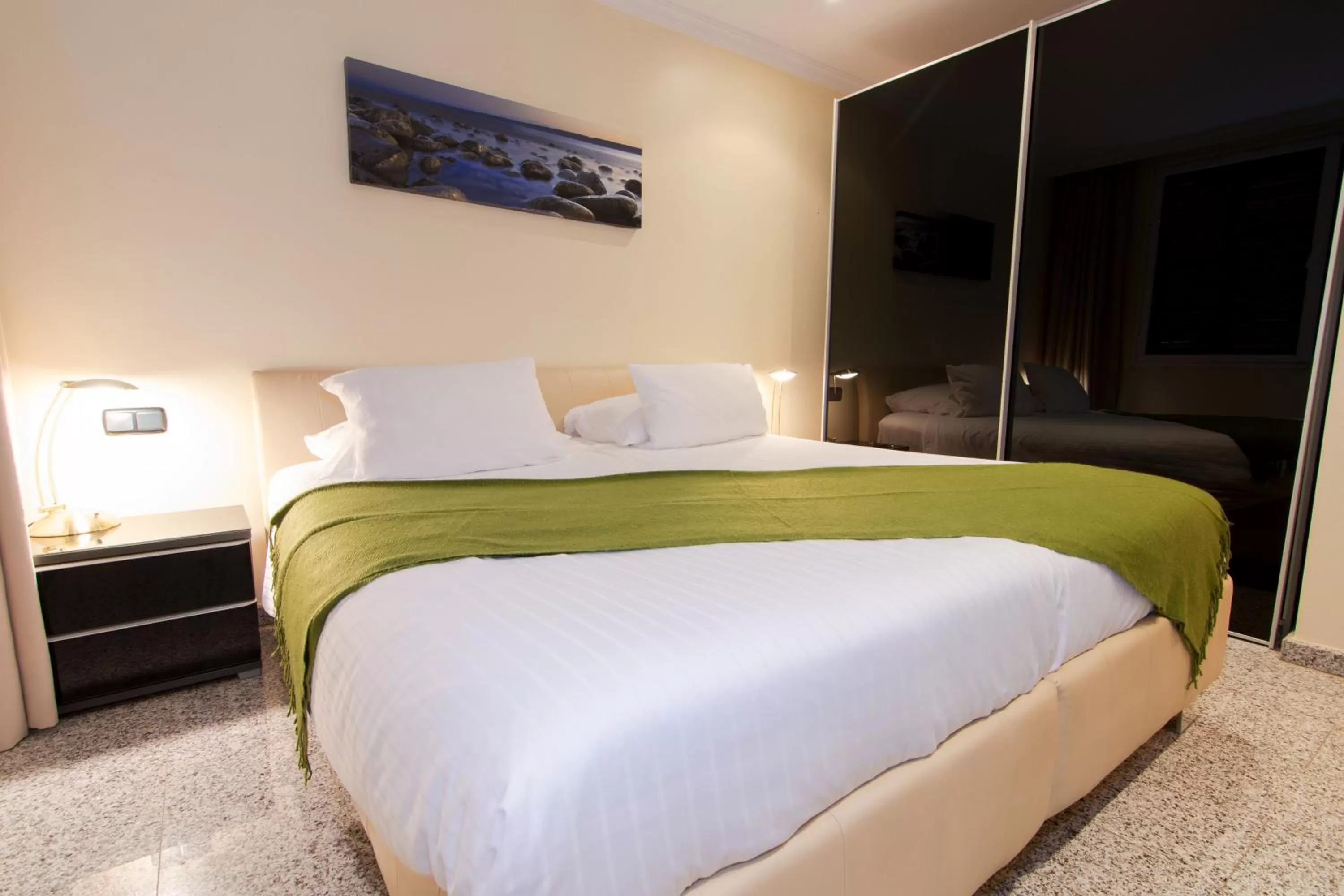 Photo of the whole room, Bed in Casa León Royal Retreat