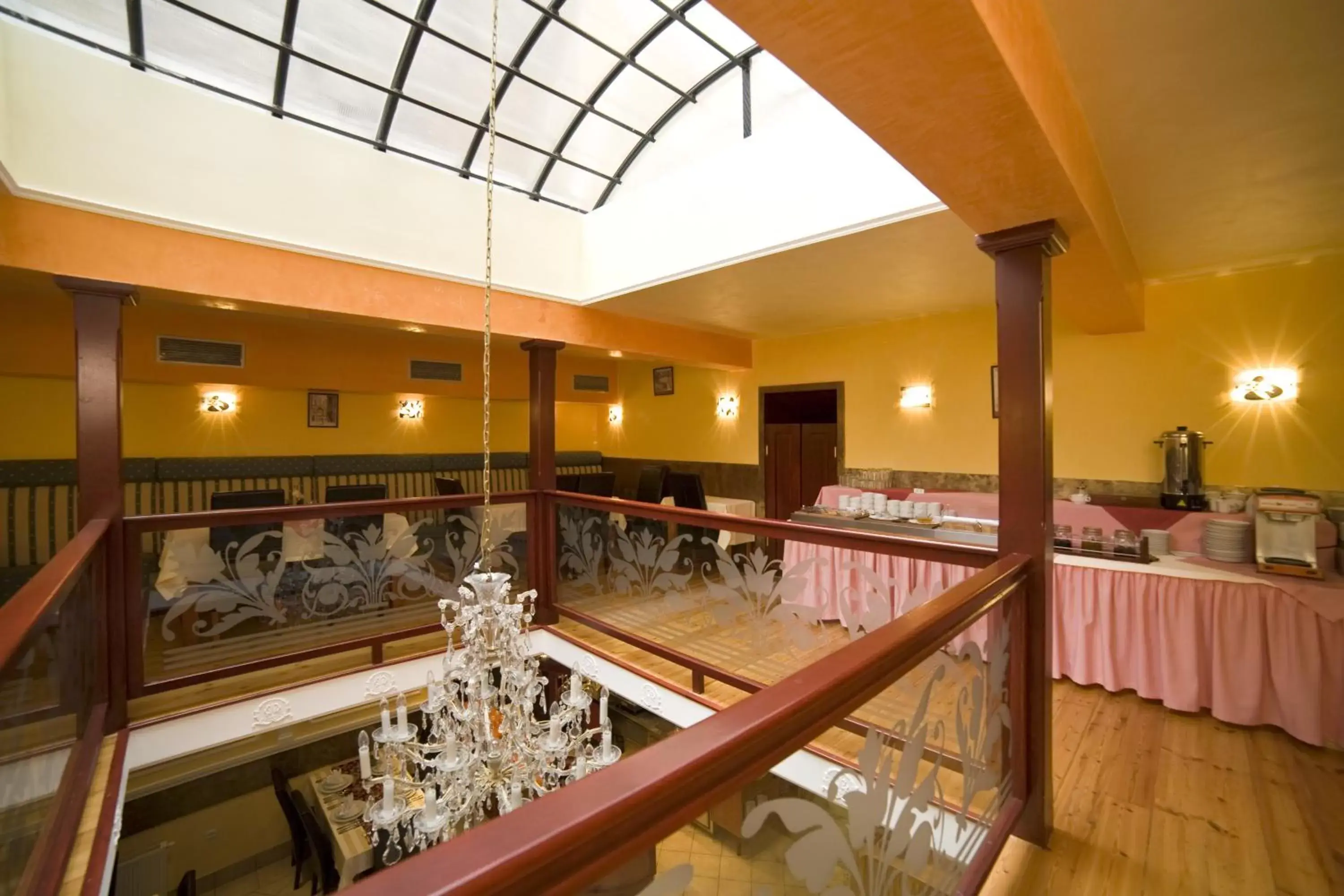 Restaurant/places to eat in Hotel Palacky