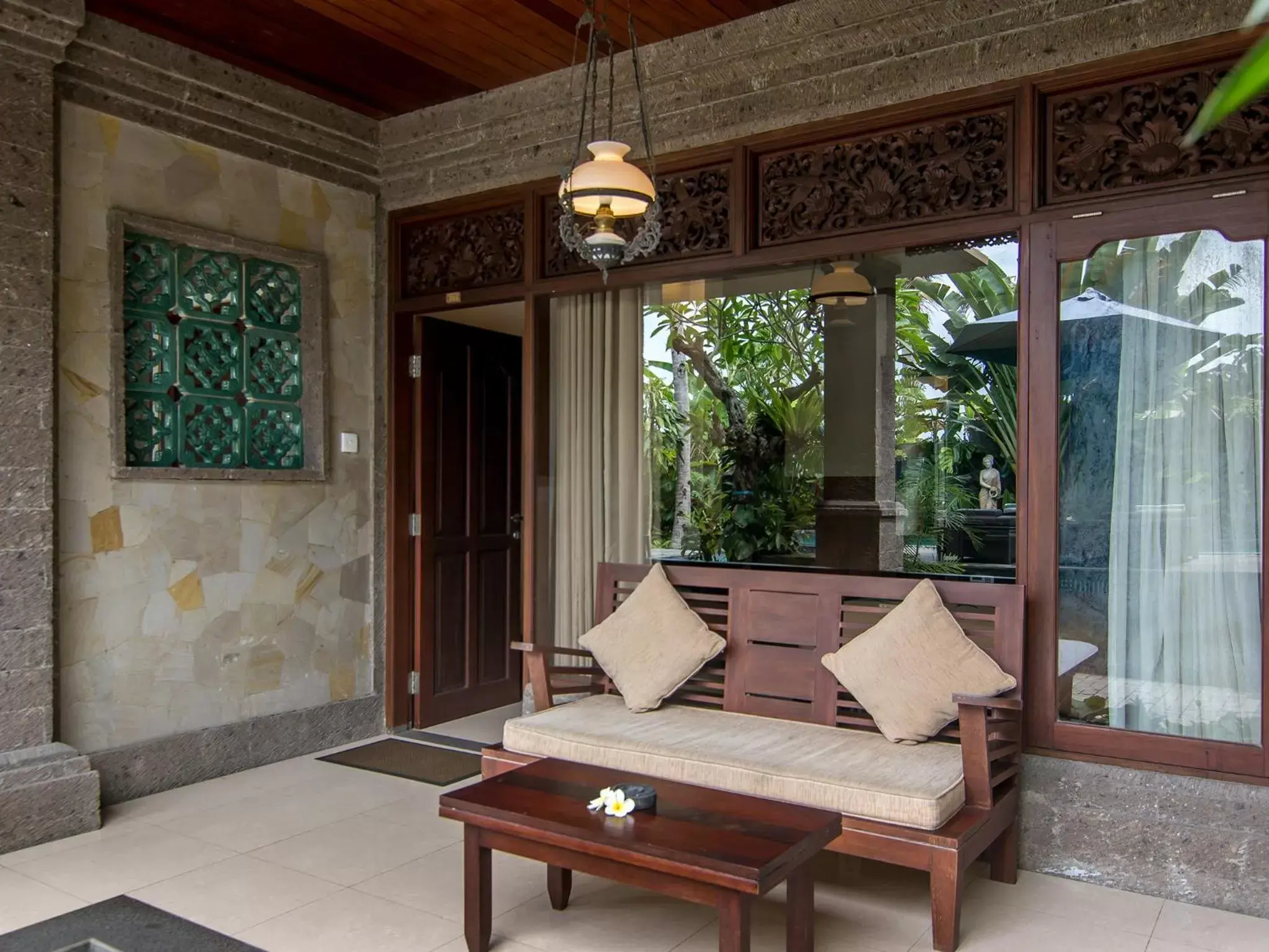 Balcony/Terrace, Seating Area in De Munut Balinese Resort