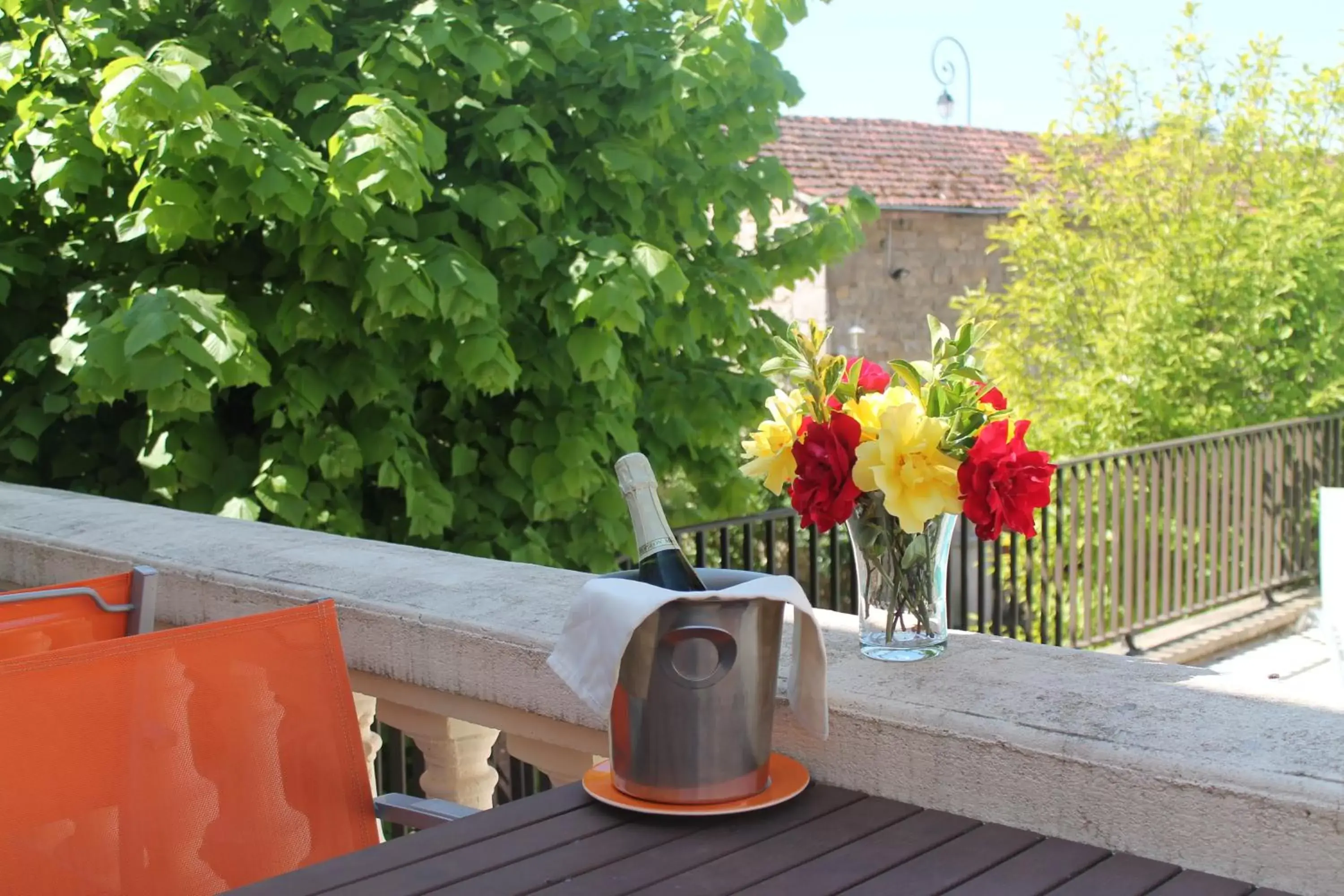 Balcony/Terrace in Logis Hôtel Restaurant Vuillot