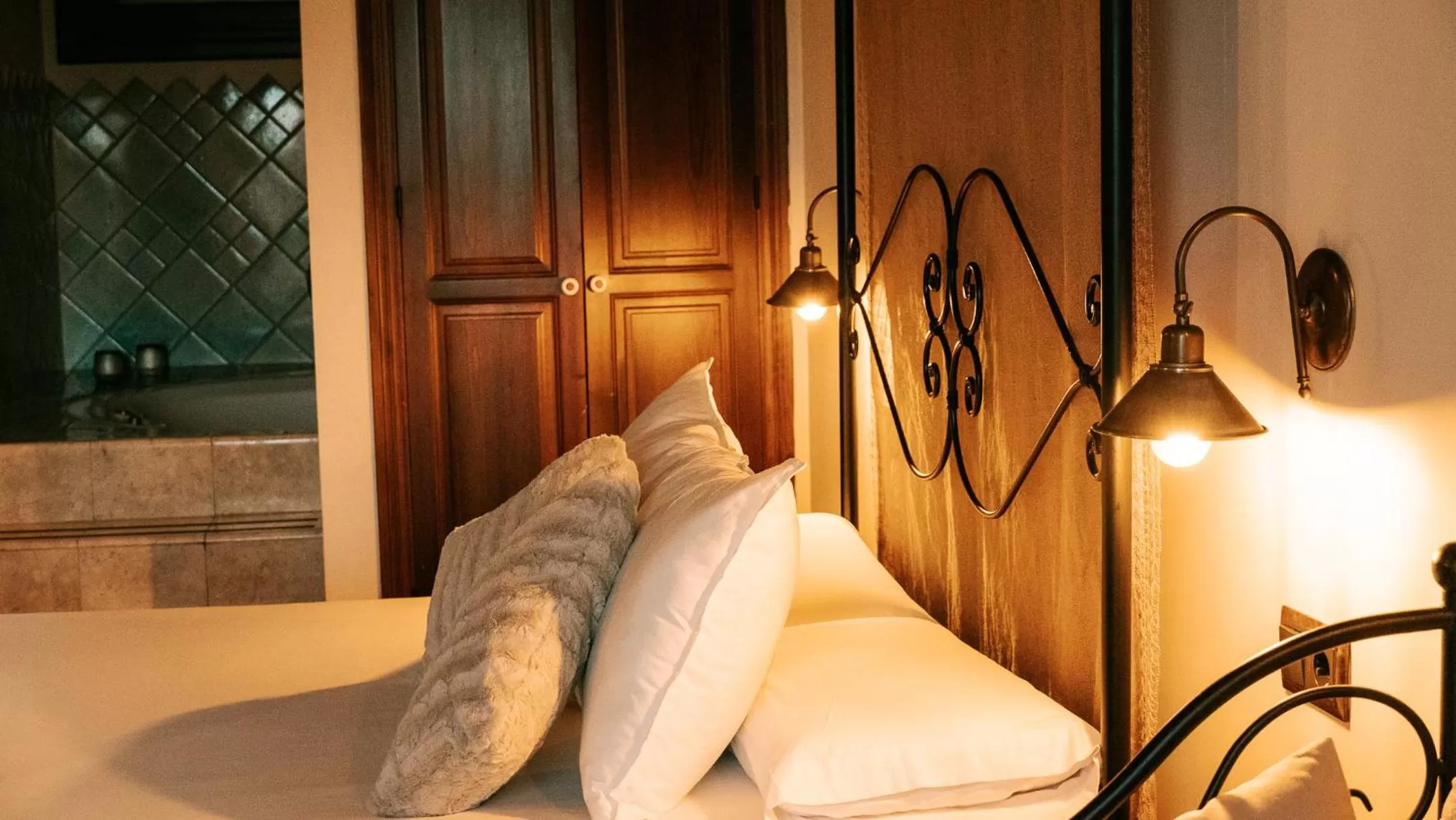 Bedroom in Hospedería Ballesteros