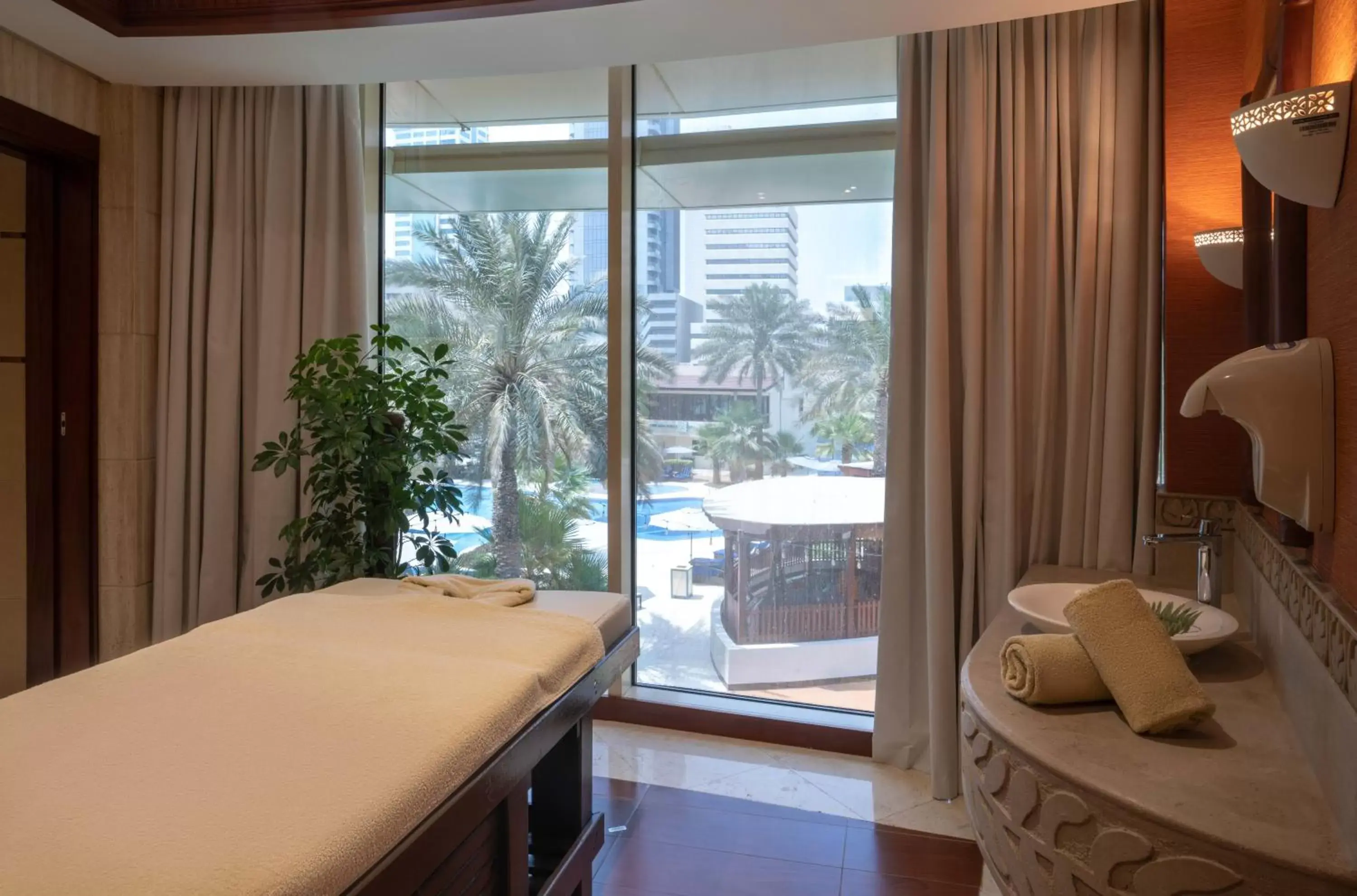 Massage in The Diplomat Radisson Blu Hotel Residence & Spa