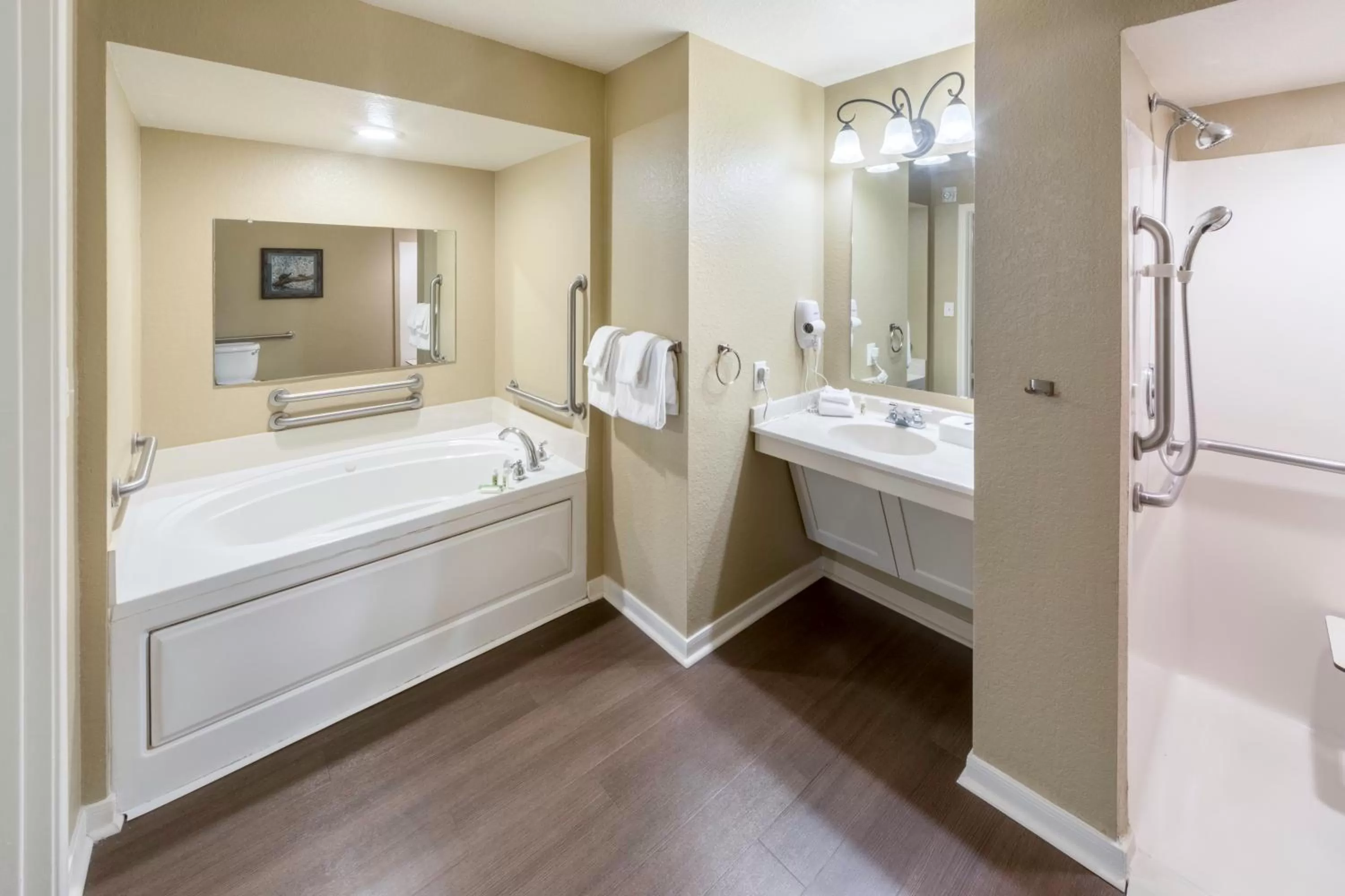 Photo of the whole room in Holiday Inn Club Vacations Piney Shores Resort at Lake Conroe