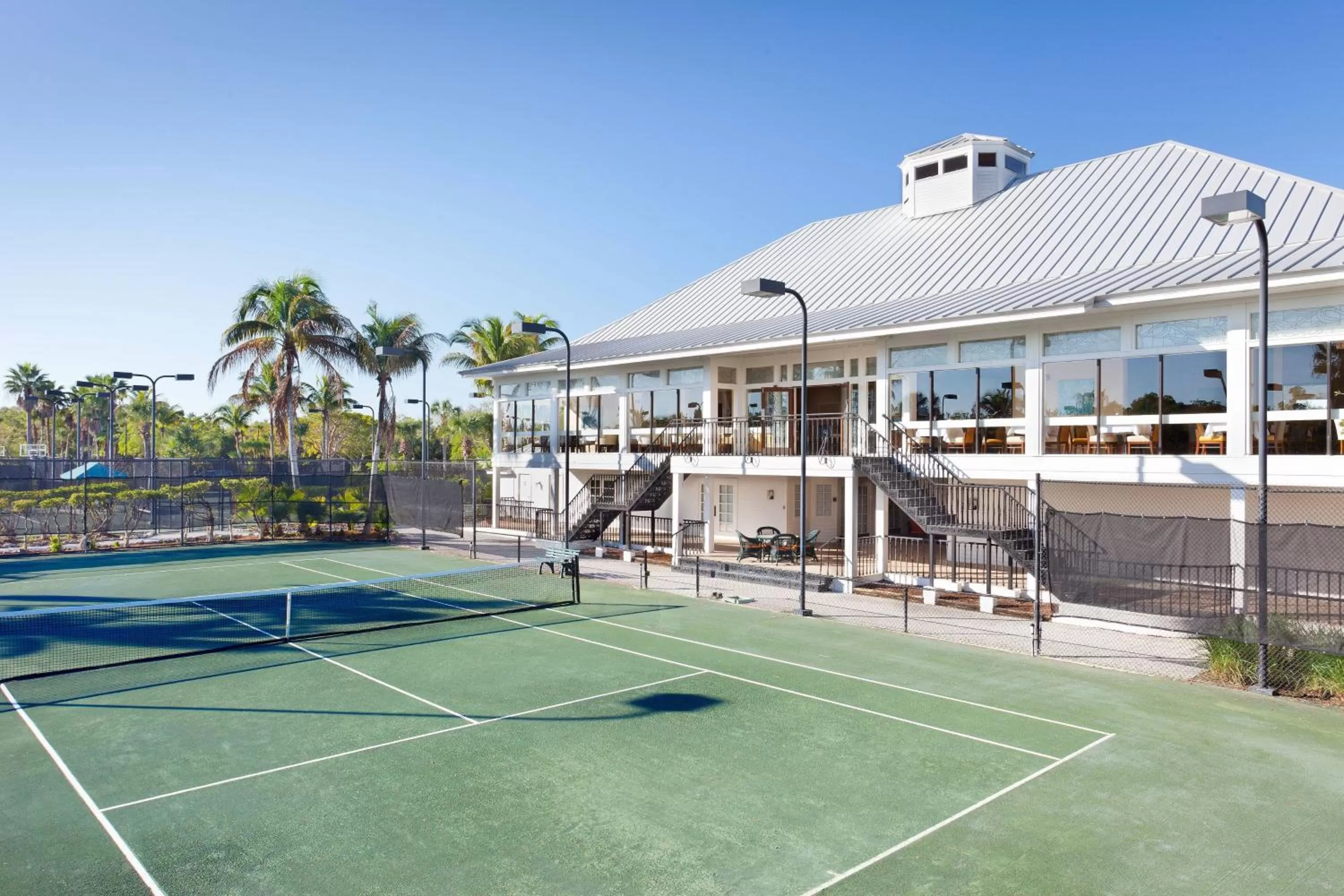 Tennis court in Marriott Sanibel Harbour Resort & Spa