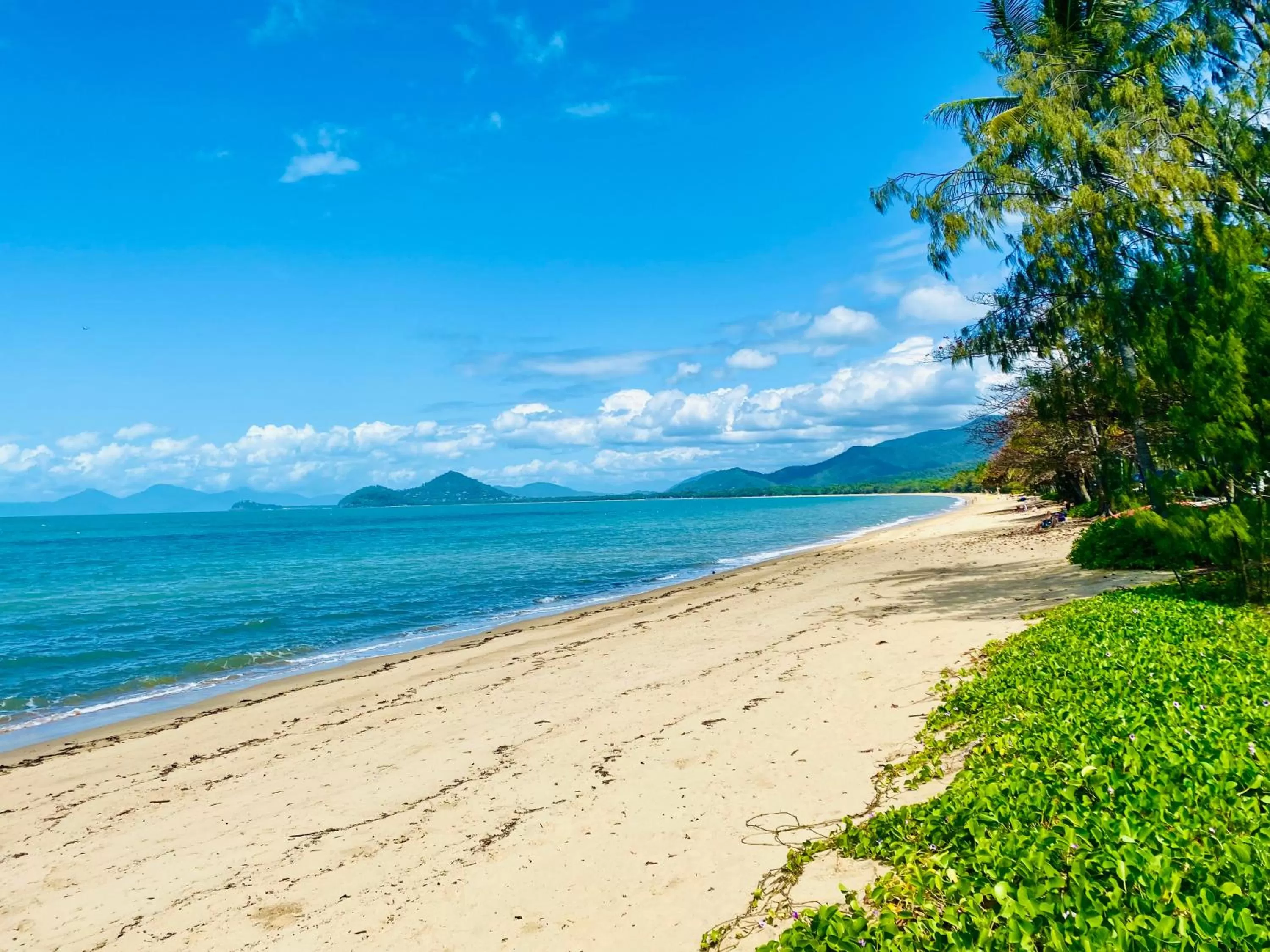 Beach in BeachView Apartments at Villa Paradiso