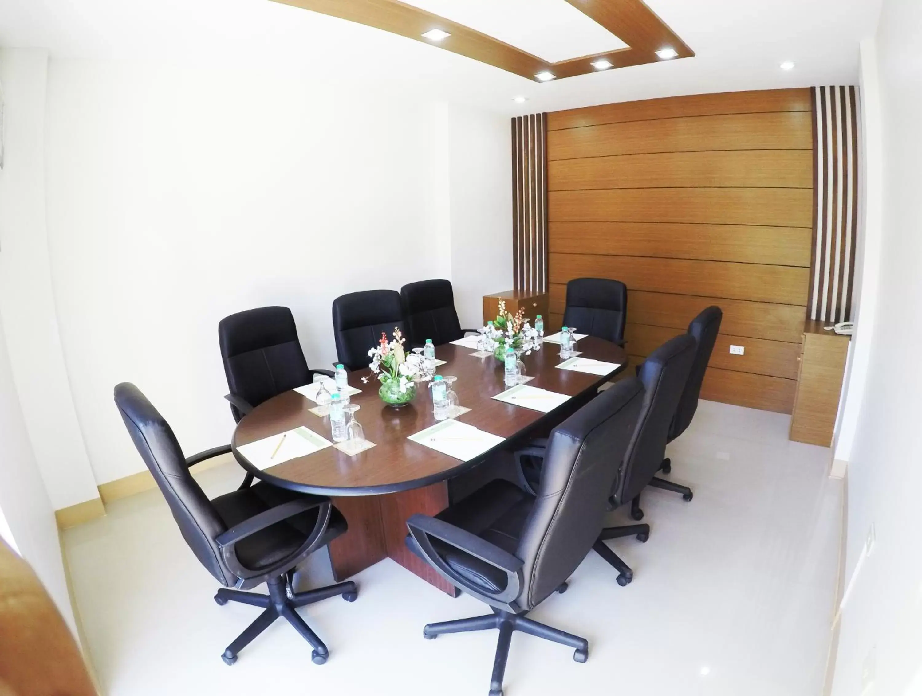Business facilities in Aerostop Hotel and Restaurant