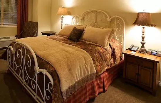 King Room in Wildcatter Ranch and Resort King Room in Wildcatter Ranch and Resort