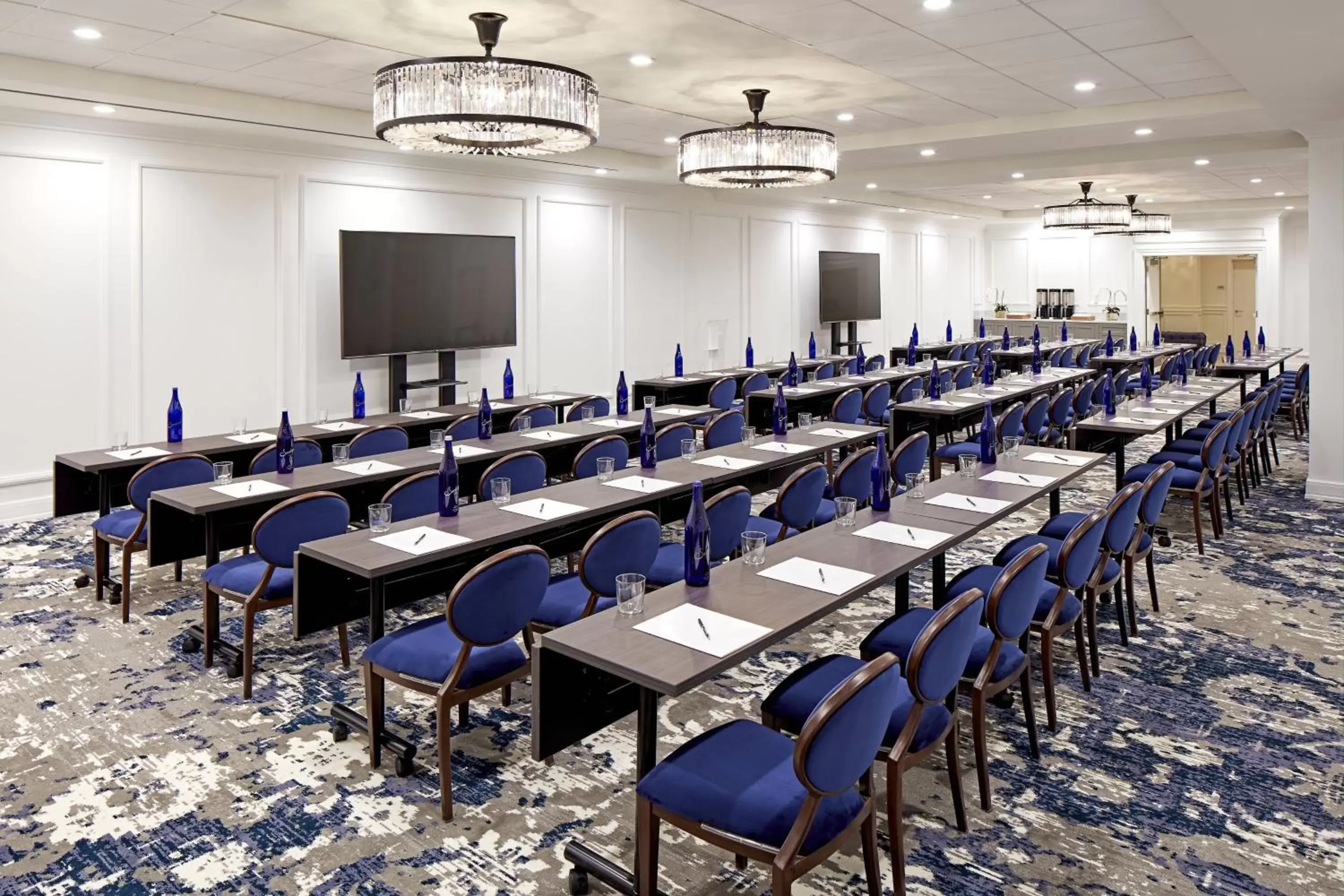 Meeting/conference room in Vespera Resort on Pismo Beach, Autograph Collection