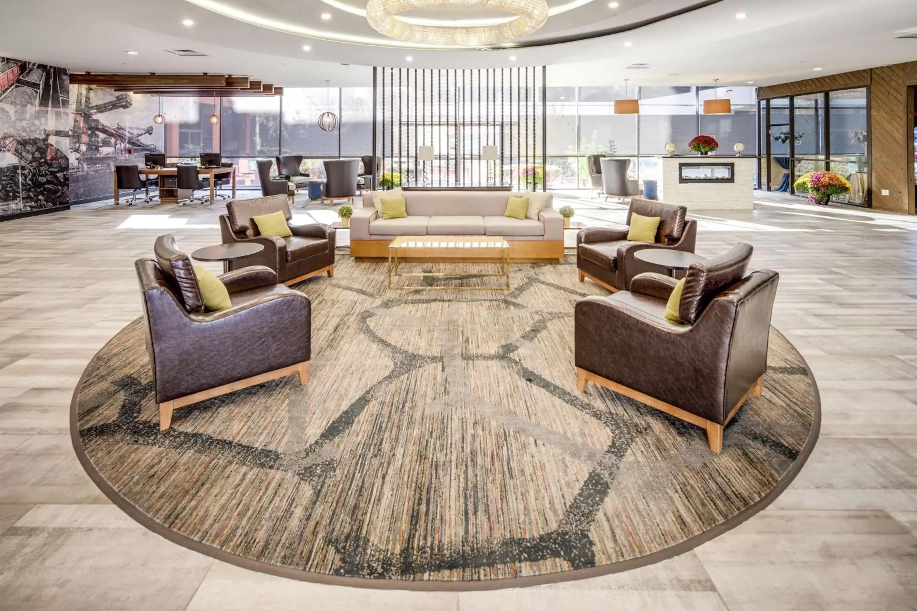 Lobby or reception, Lobby/Reception in DoubleTree by Hilton Huntington, WV