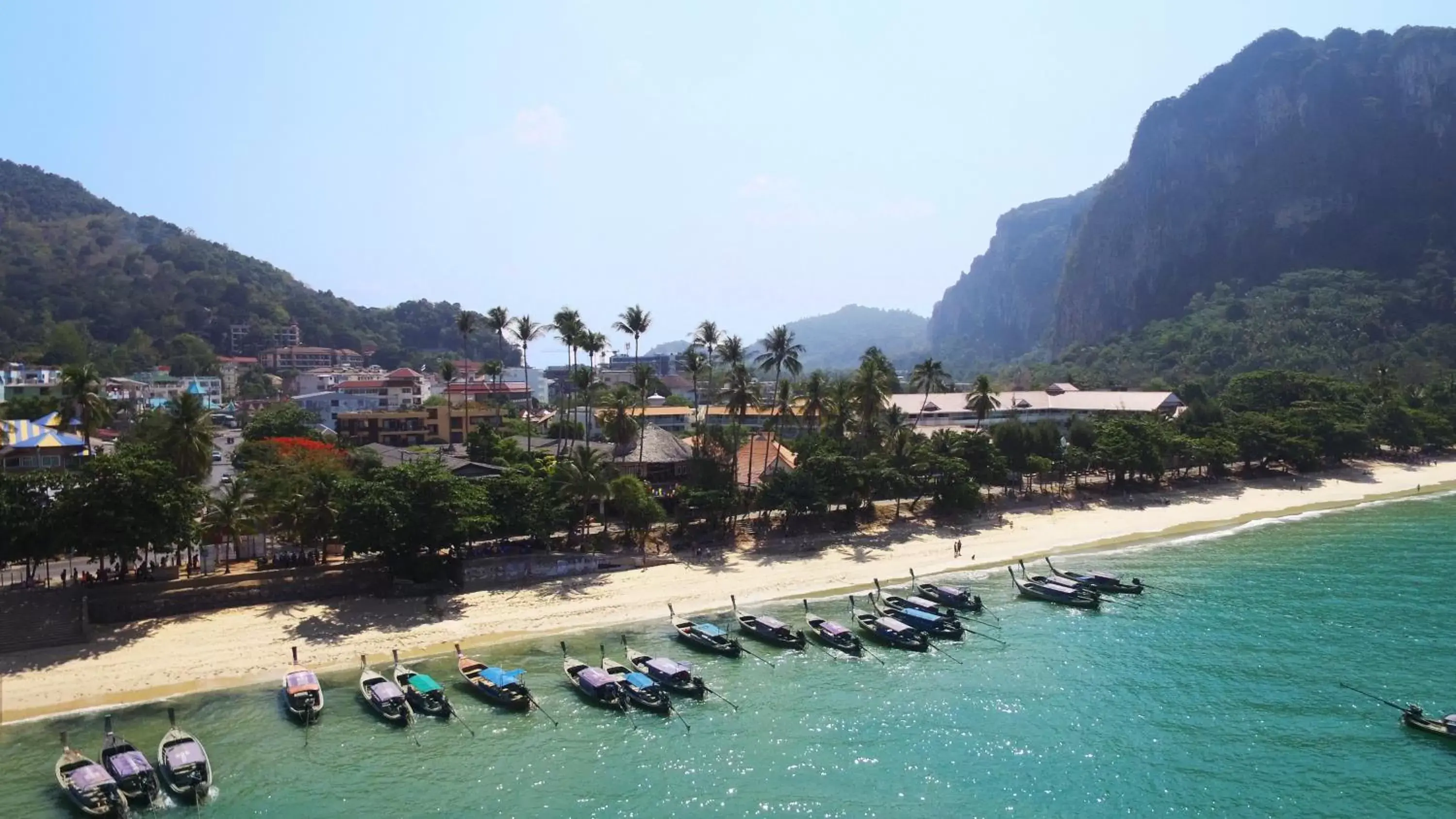 Beach in Vacation Village Phra Nang Inn - SHA Extra Plus