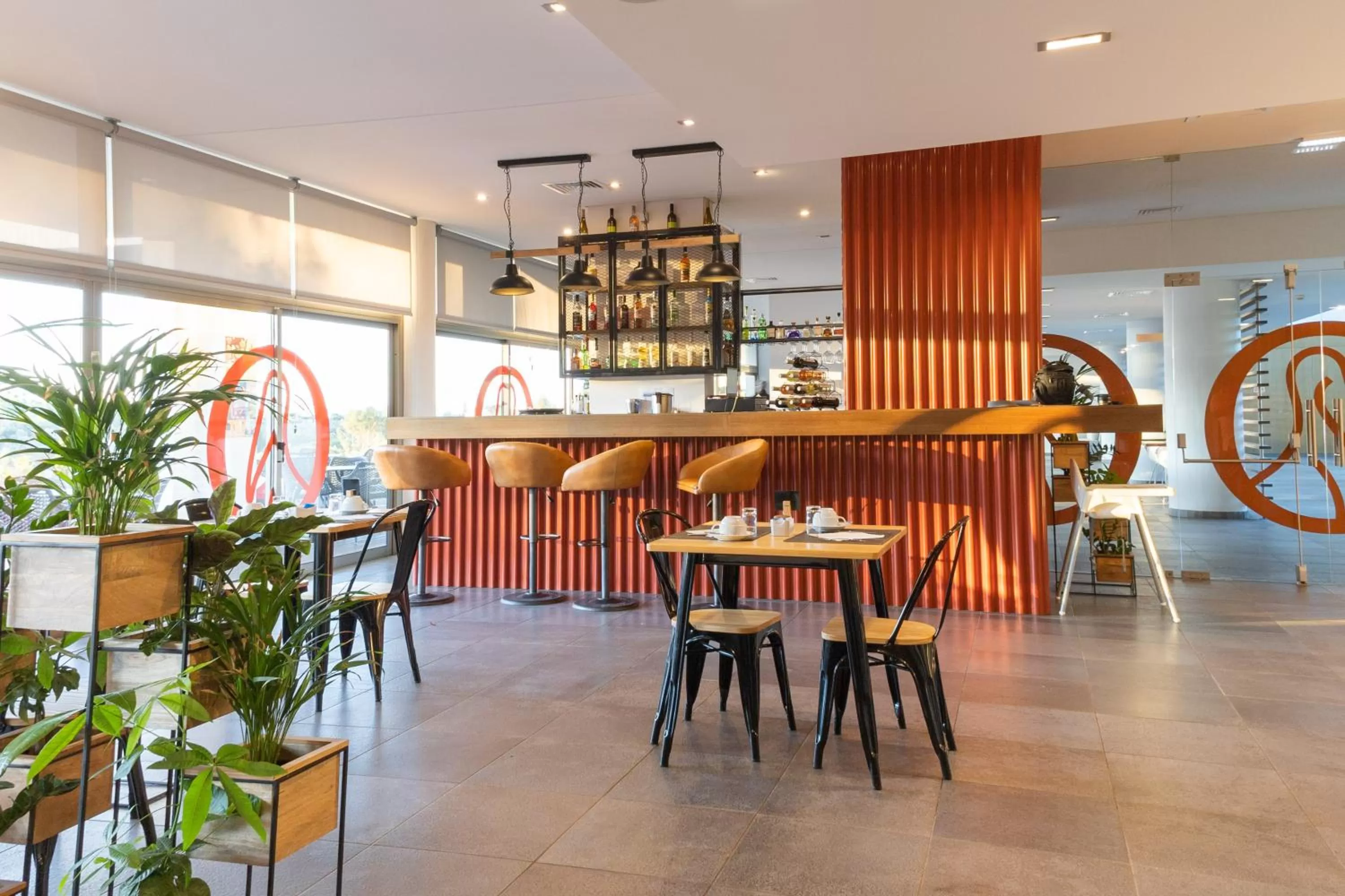 Restaurant/places to eat in Pelican Alvor