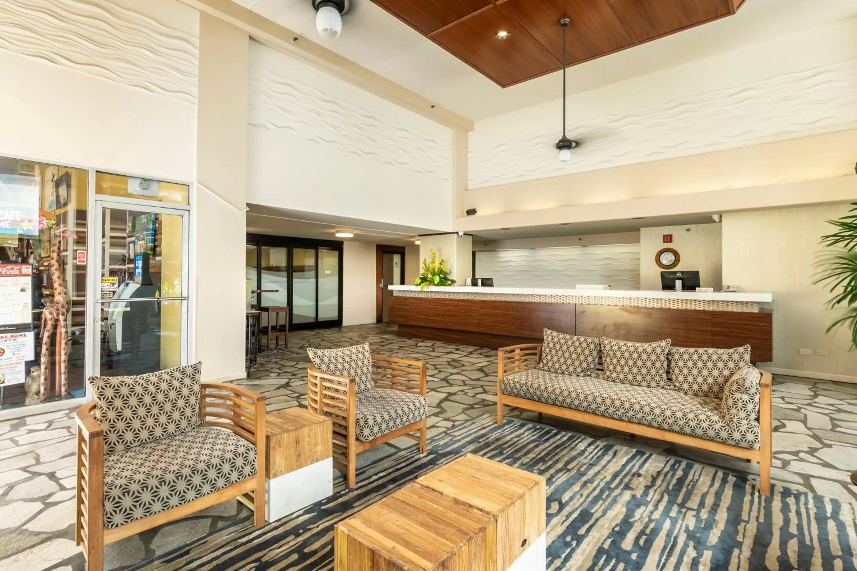 Lobby or reception, Lobby/Reception in Pacific Monarch