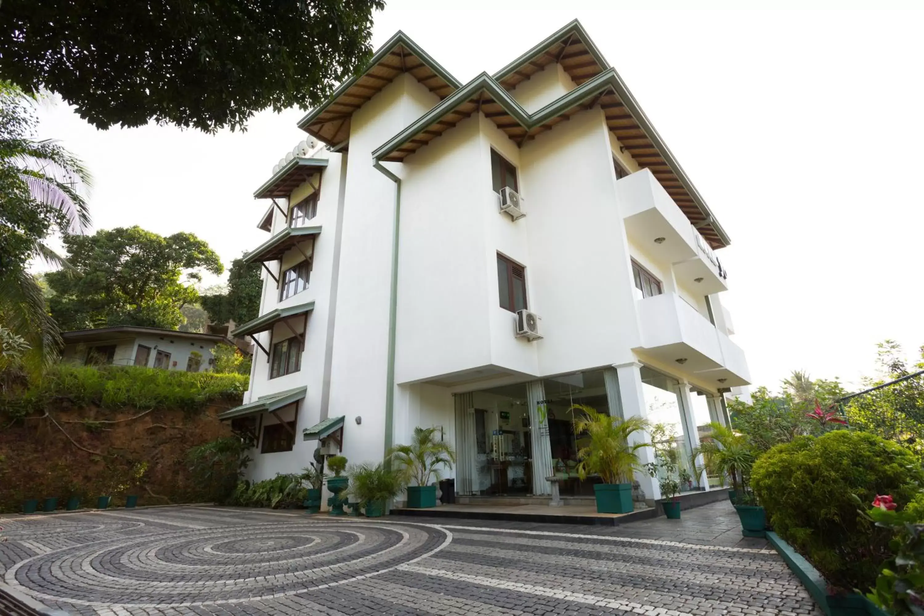 Property Building in Hotel Yo Kandy