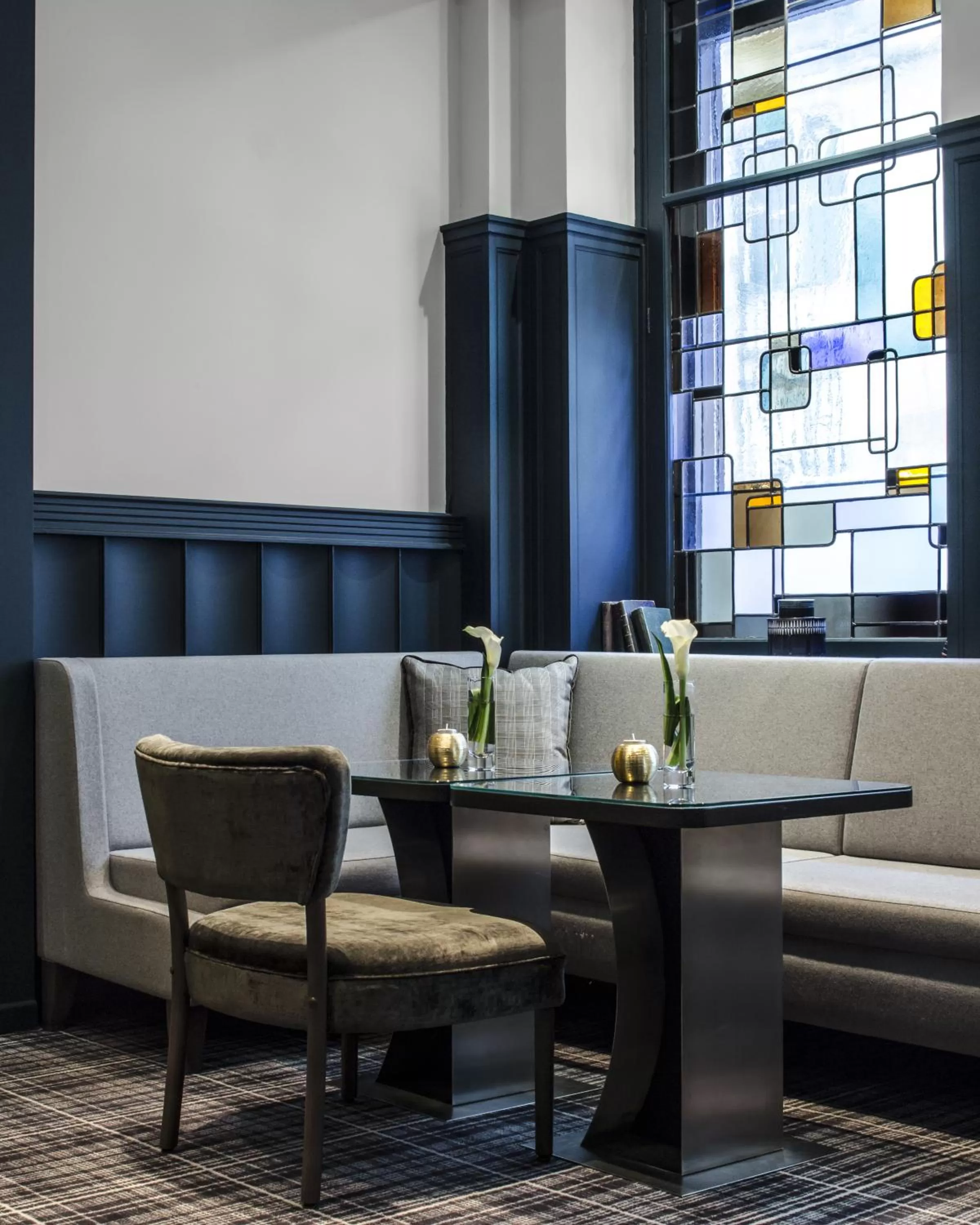 Communal lounge/ TV room in Edouard 7 Paris Opéra