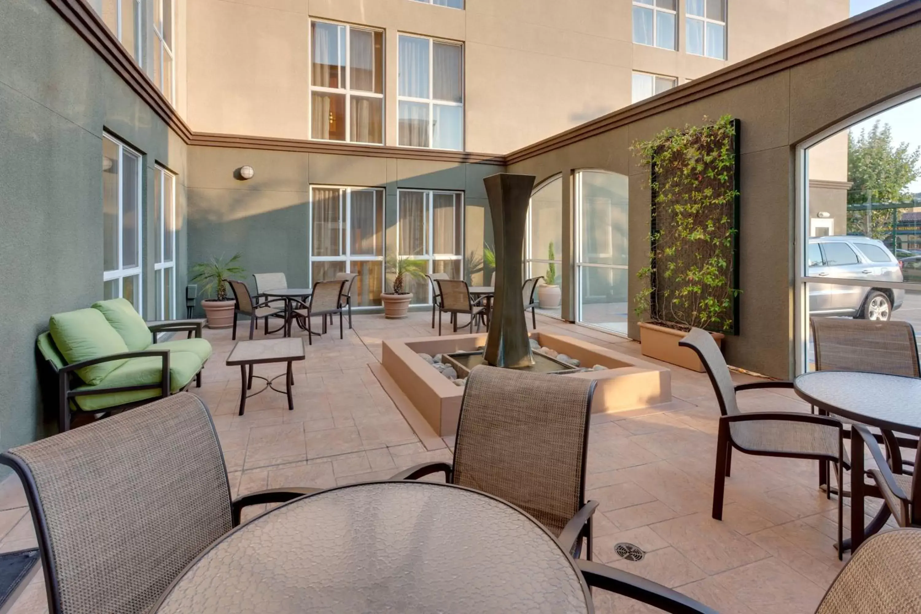 Property building in Fairfield Inn & Suites by Marriott San Francisco Airport/Millbrae