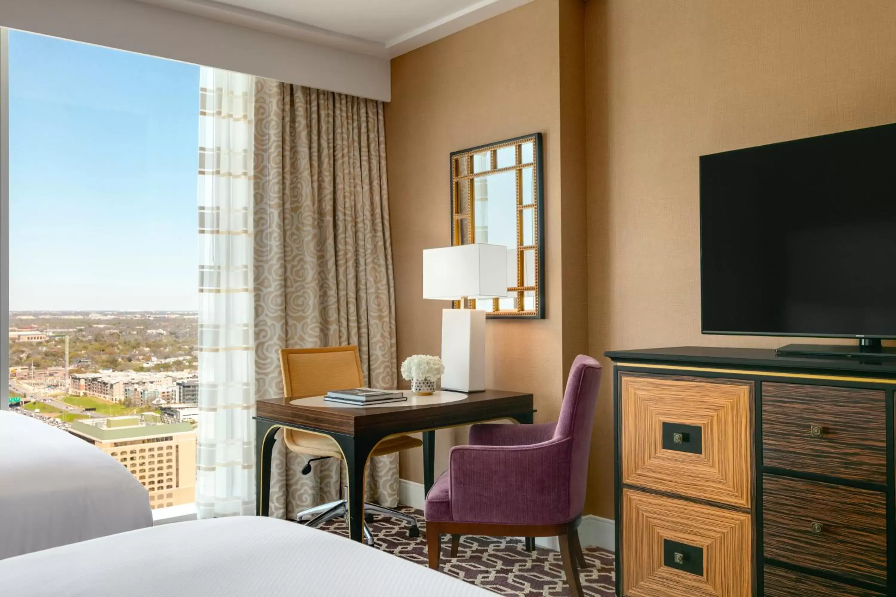View (from property/room), TV/Entertainment Center in Fairmont Austin Gold Experience
