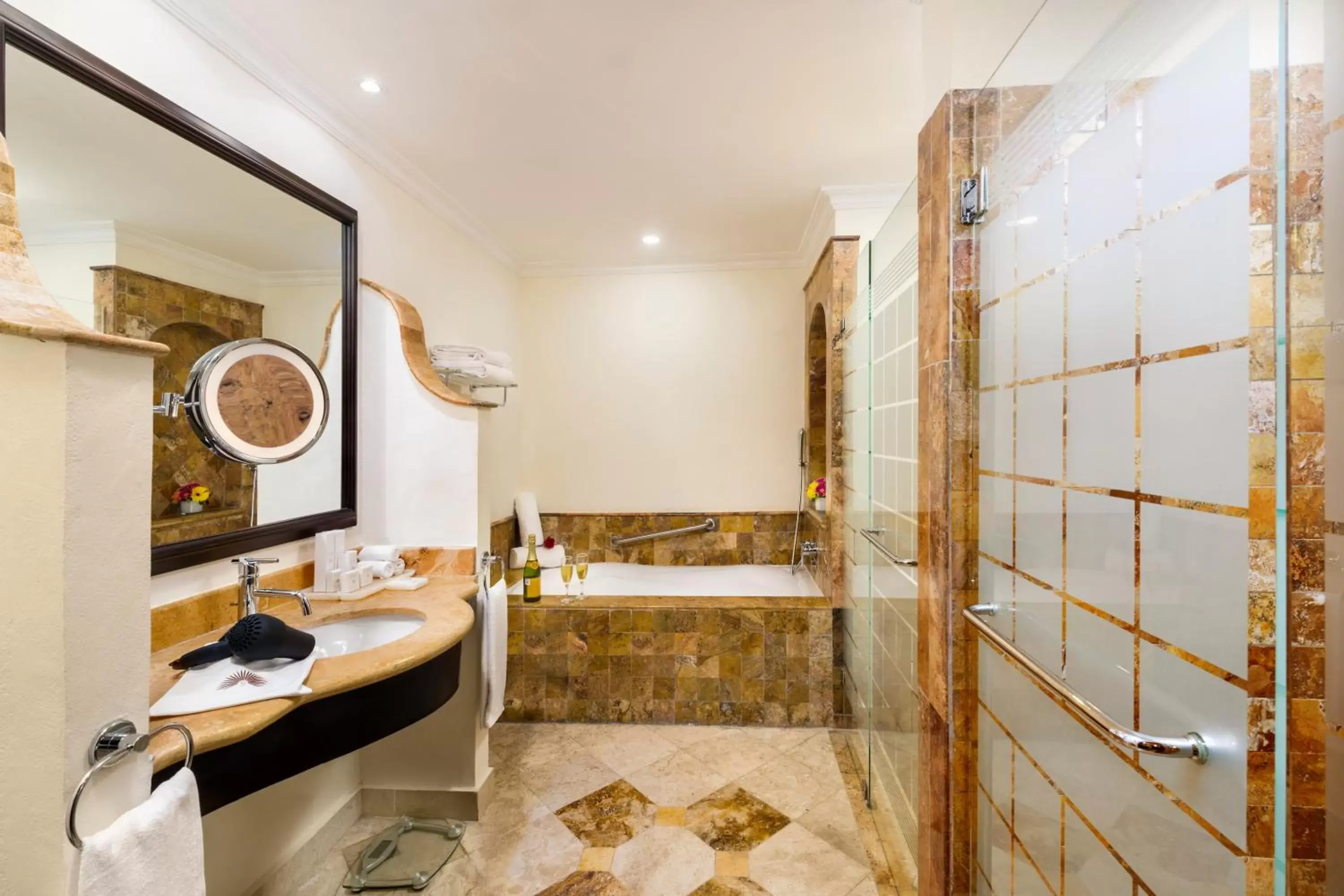 Bathroom in Valentin Imperial Riviera Maya All Inclusive - Adults Only