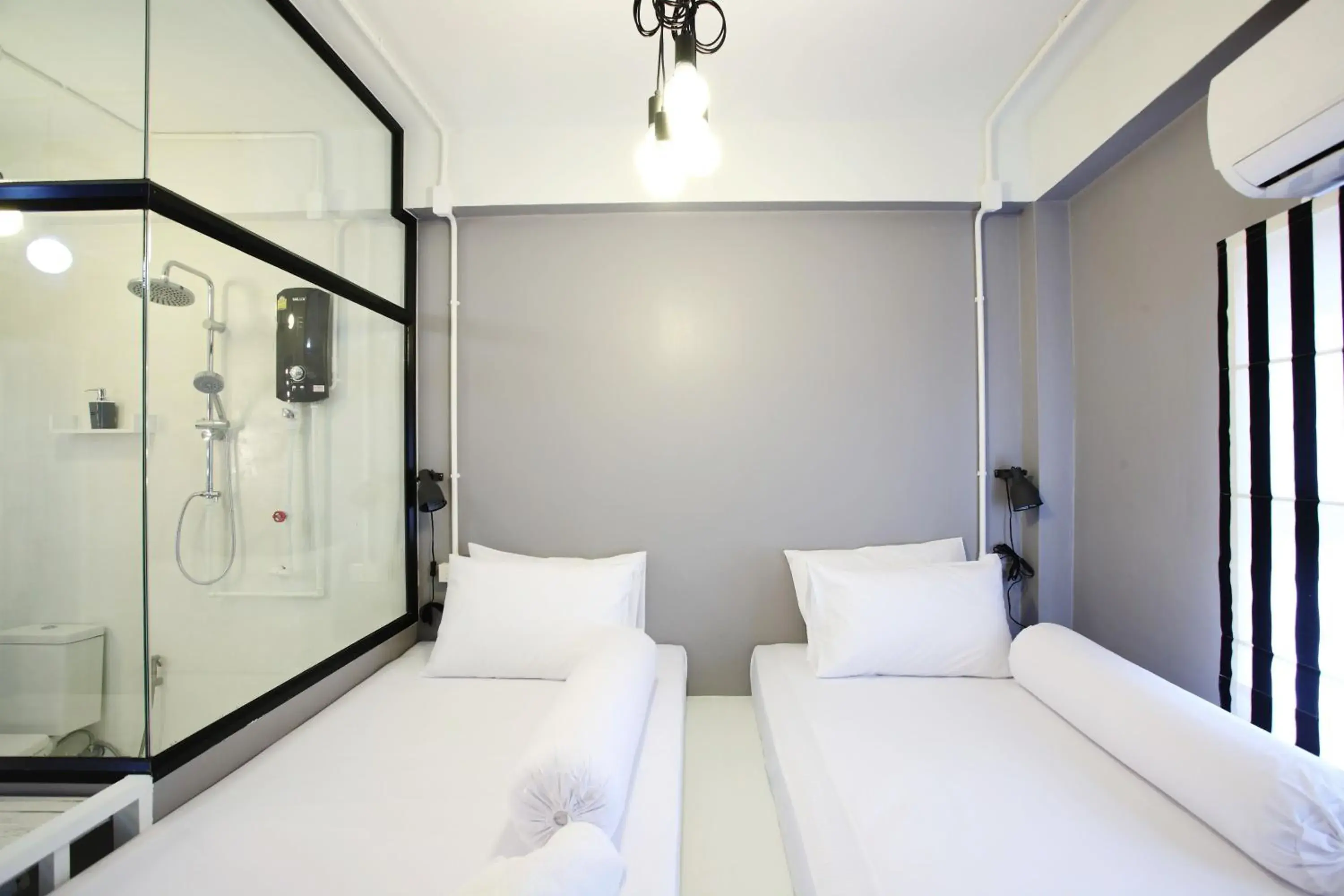 Standard Twin Room in Meroom Standard Twin Room in Meroom