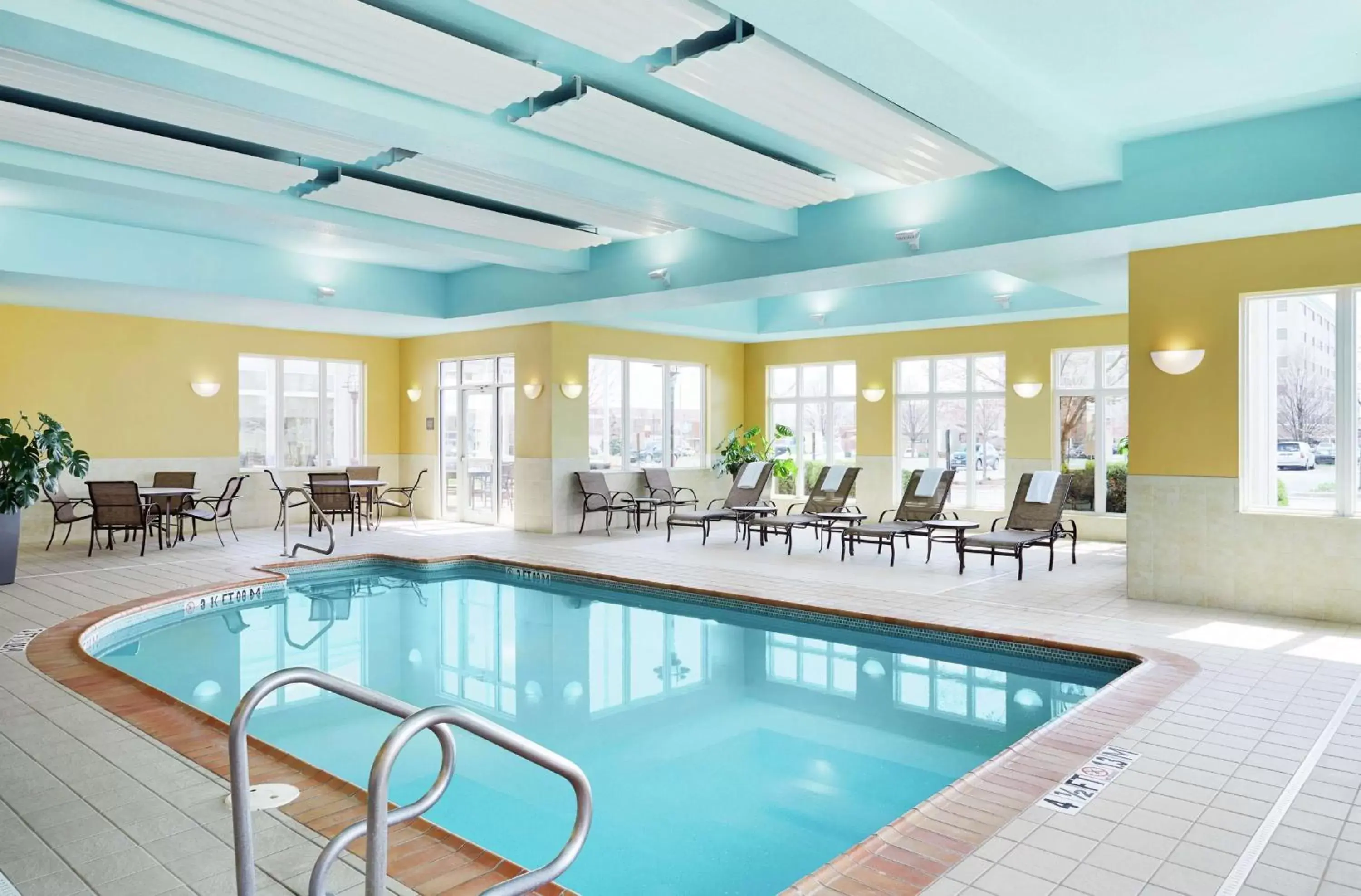 Pool view, Swimming Pool in Hilton Garden Inn Champaign/ Urbana
