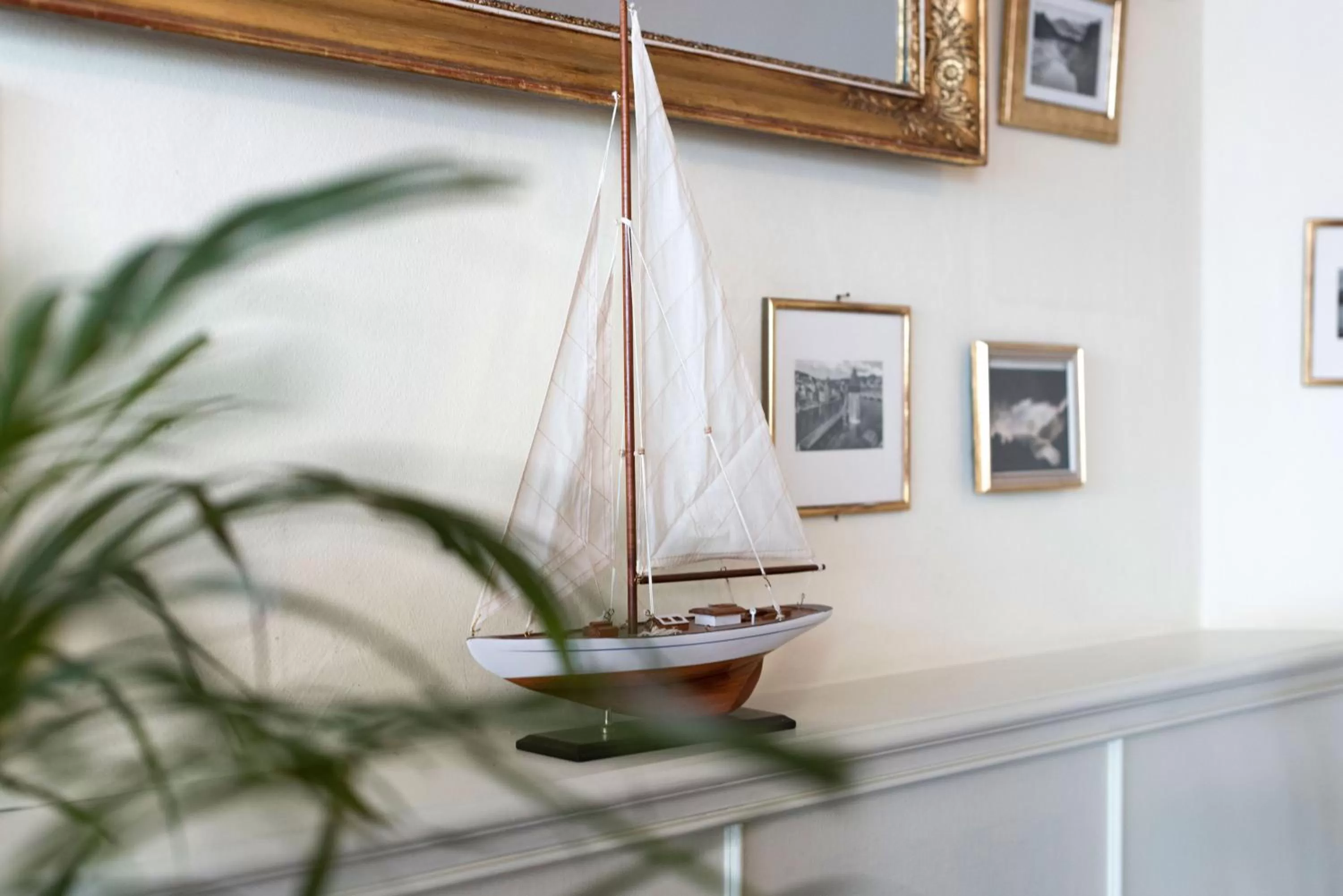 Decorative detail in Seehotel Kastanienbaum