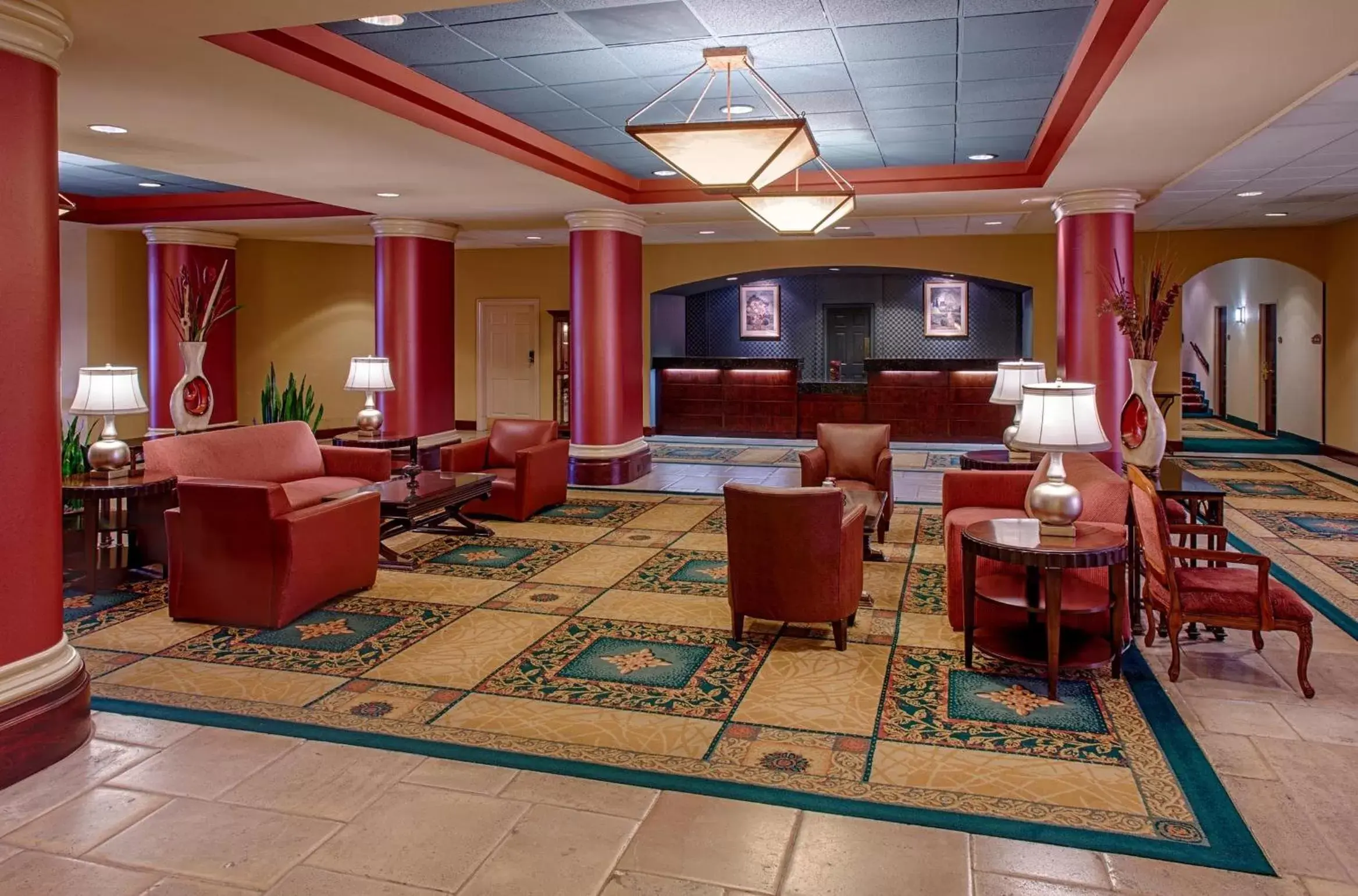 Lobby or reception, Lounge/Bar in Radisson Hotel Austin - University