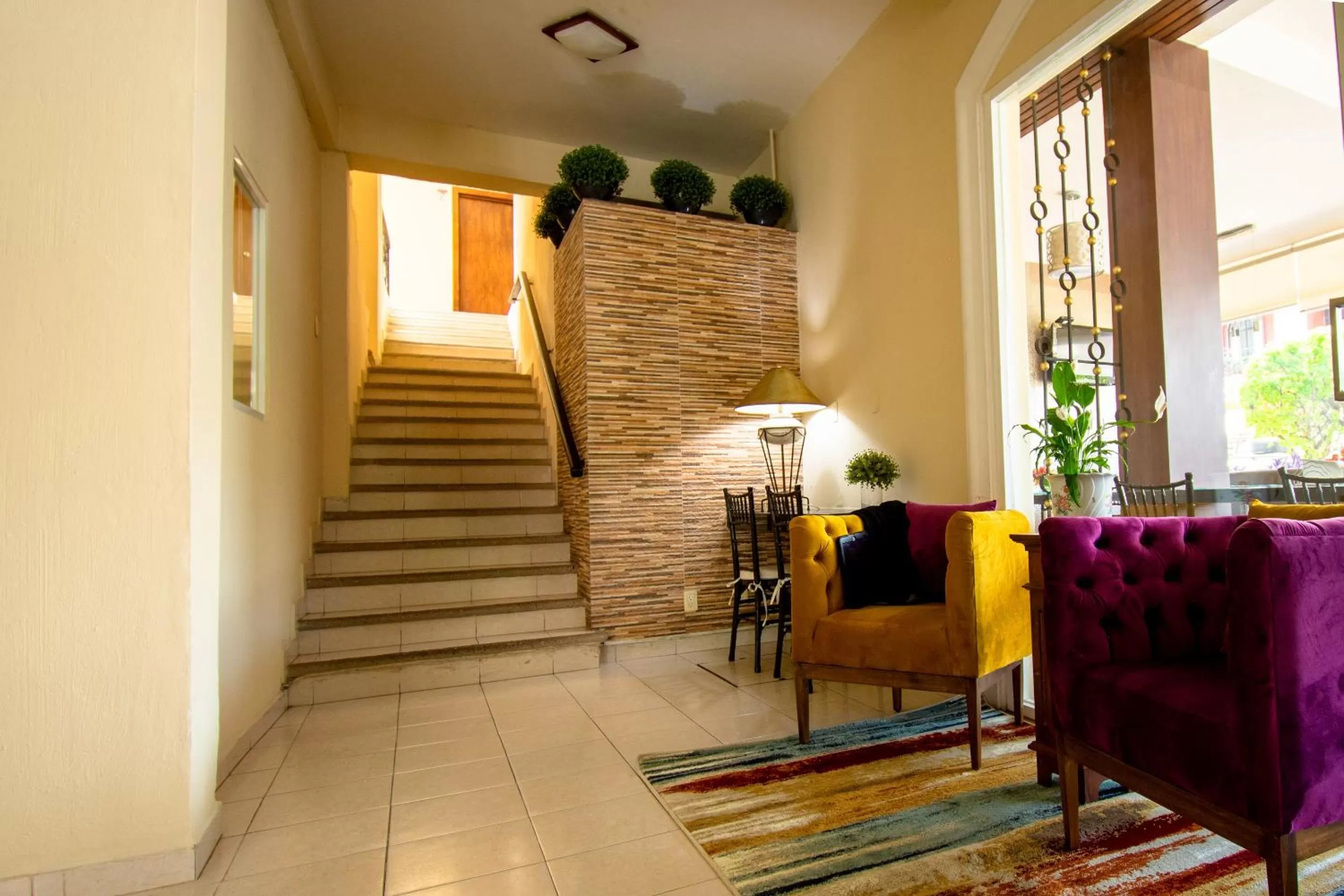 Seating area in Hotel San Miguel, en el Centro - Desayuno Incluido