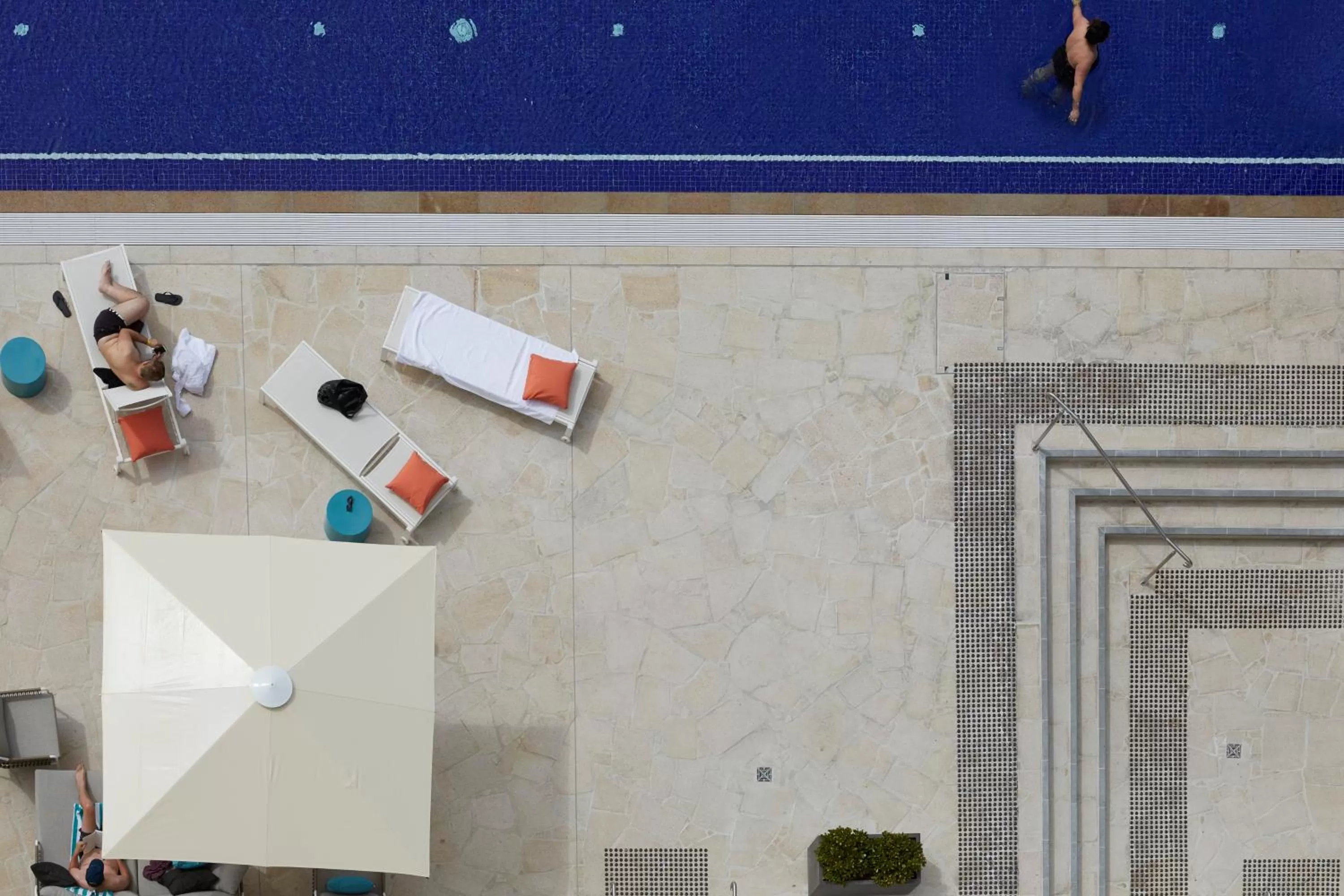 Pool view in The Johnson Brisbane - Art Series