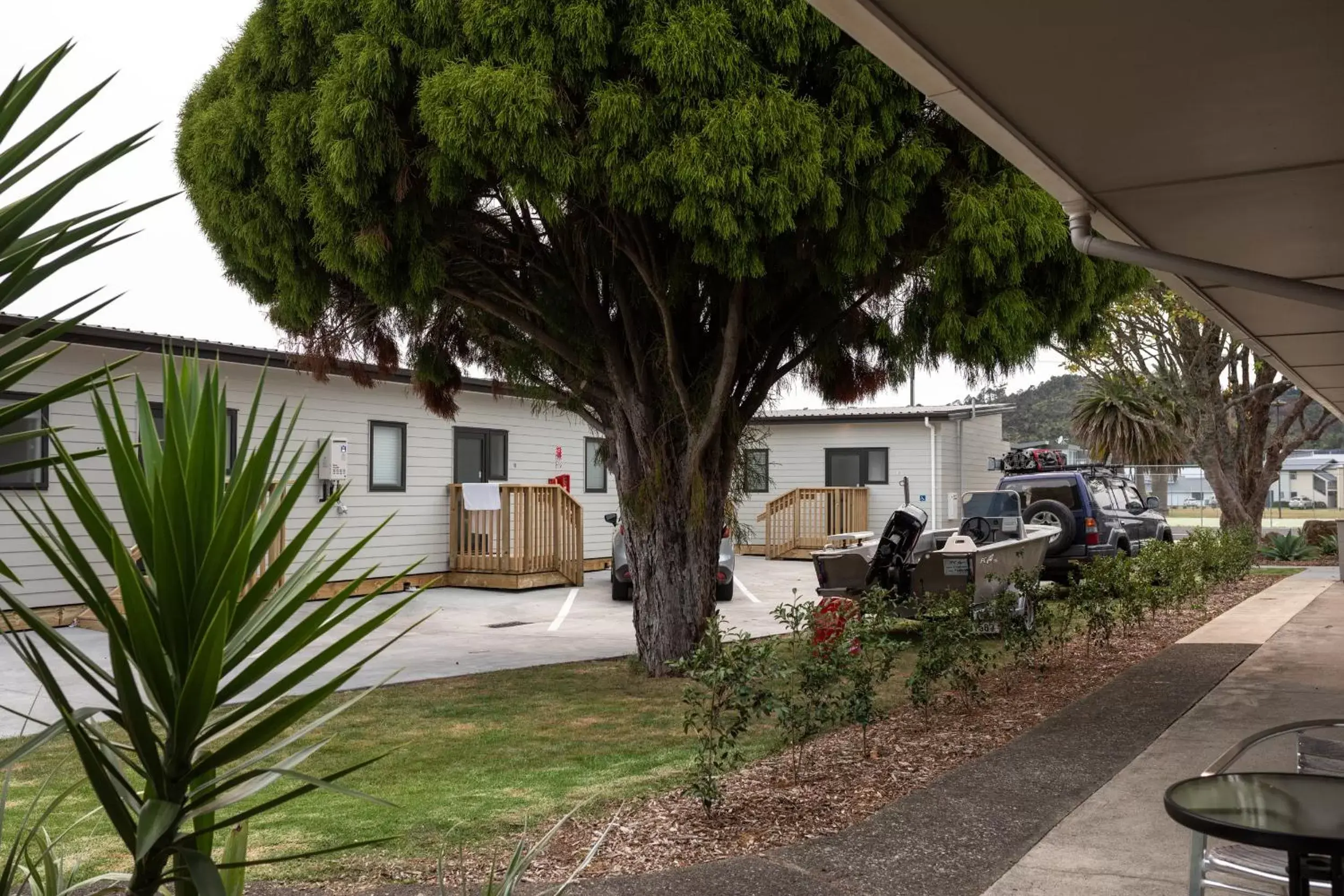 Property Building in Peninsula Motel