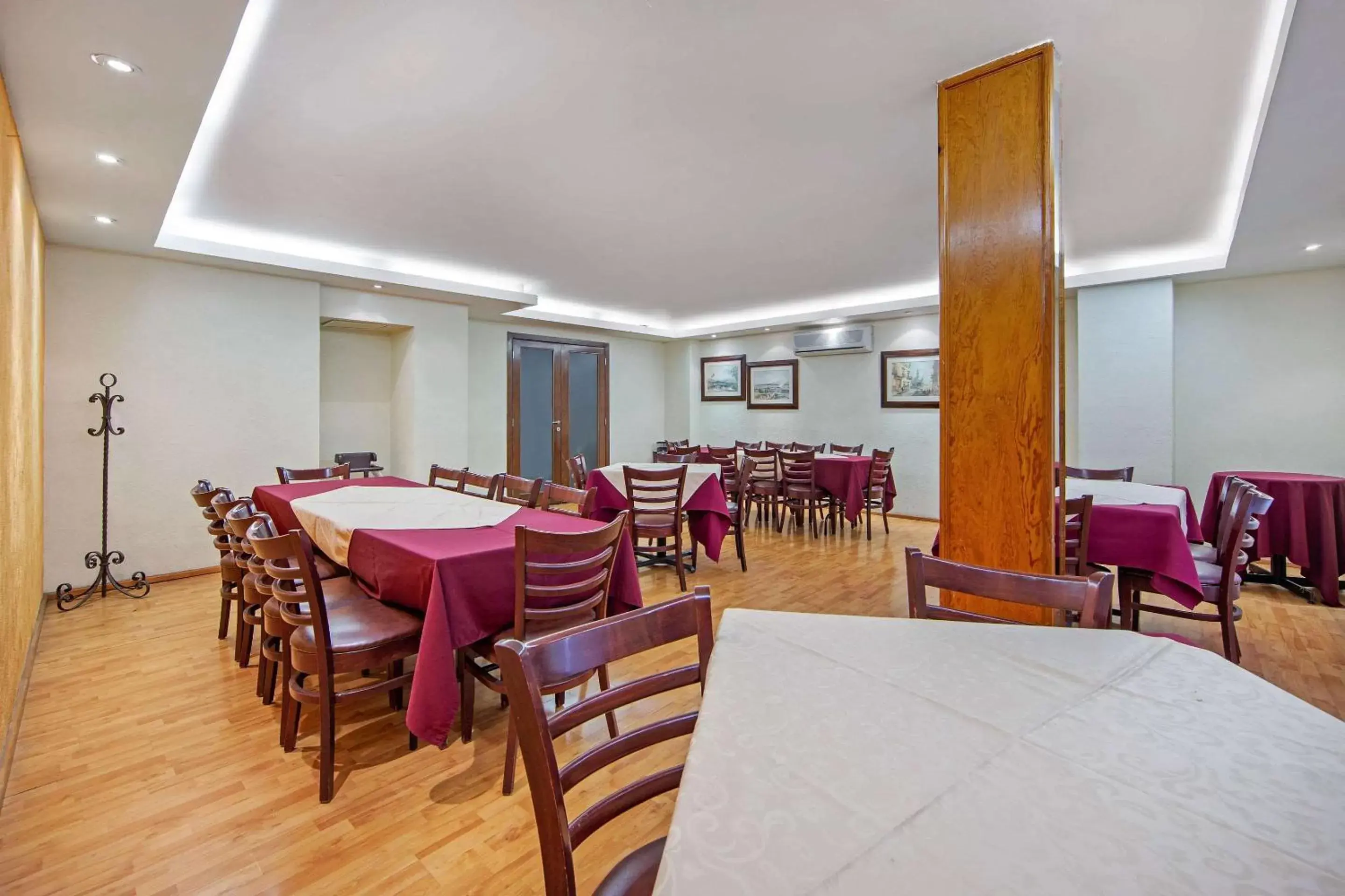 On site, Restaurant/Places to Eat in Hotel Quality Inn Aguascalientes