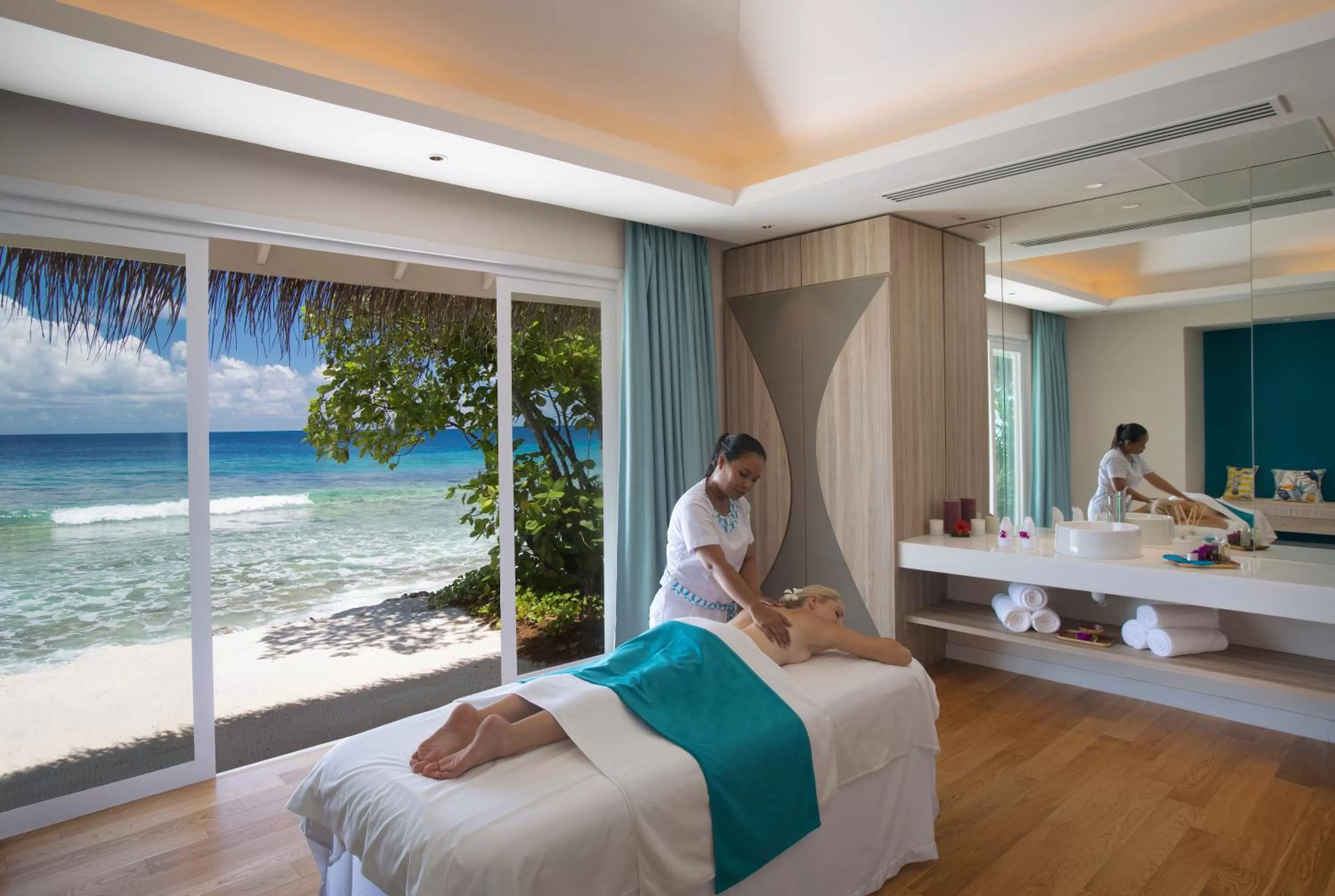 Fitness centre/facilities, Bed in Kandima Maldives