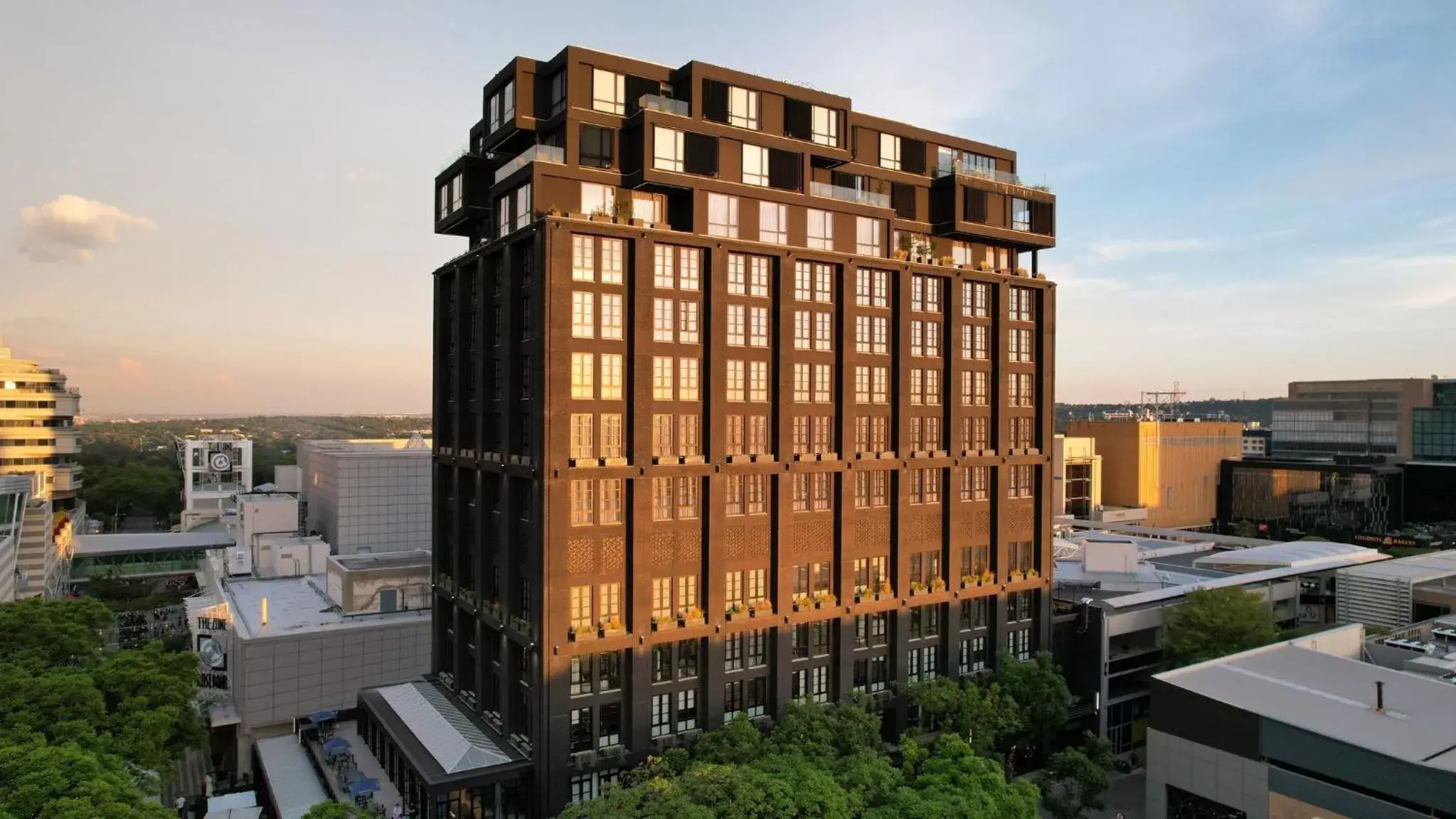 Property building in HYDE JOHANNESBURG ROSEBANK Property building in HYDE JOHANNESBURG ROSEBANK